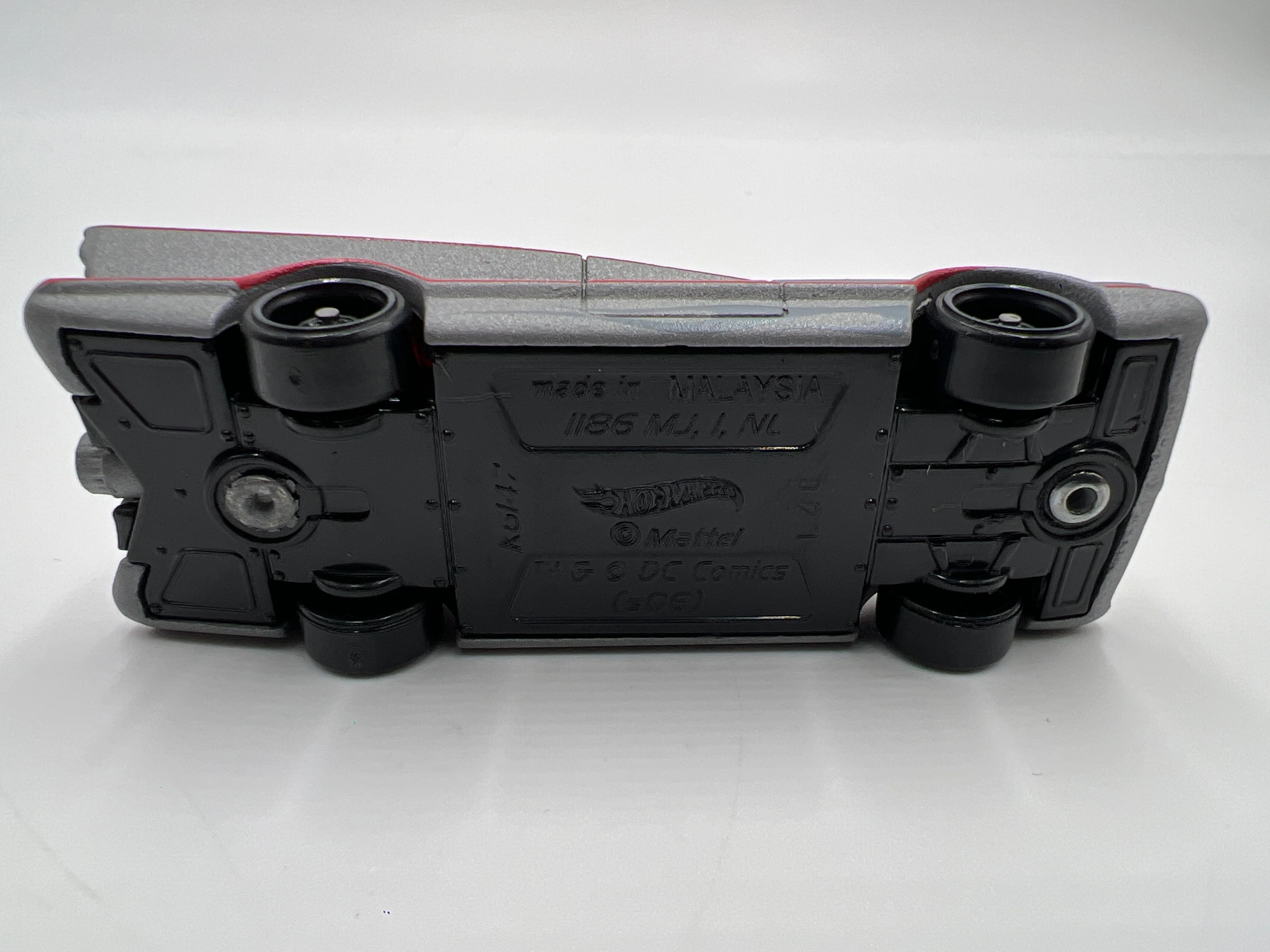 Hot Wheels 1/64 TV Series Batmobile Matte Primer Gray Loose - Image 5