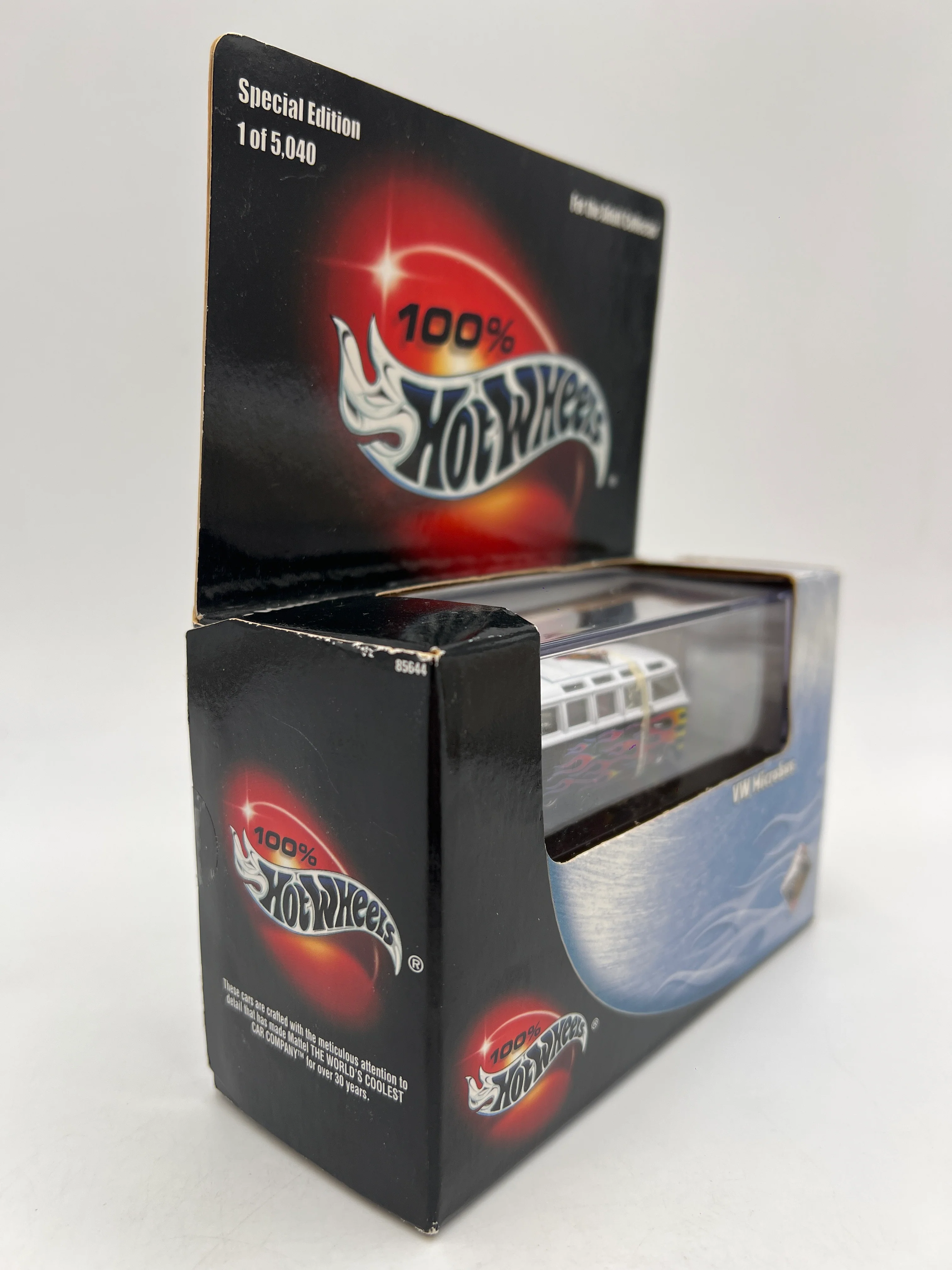 Hot Wheels 100% Black Box Kentucky Derby VW Microbus Black/White - Image 4