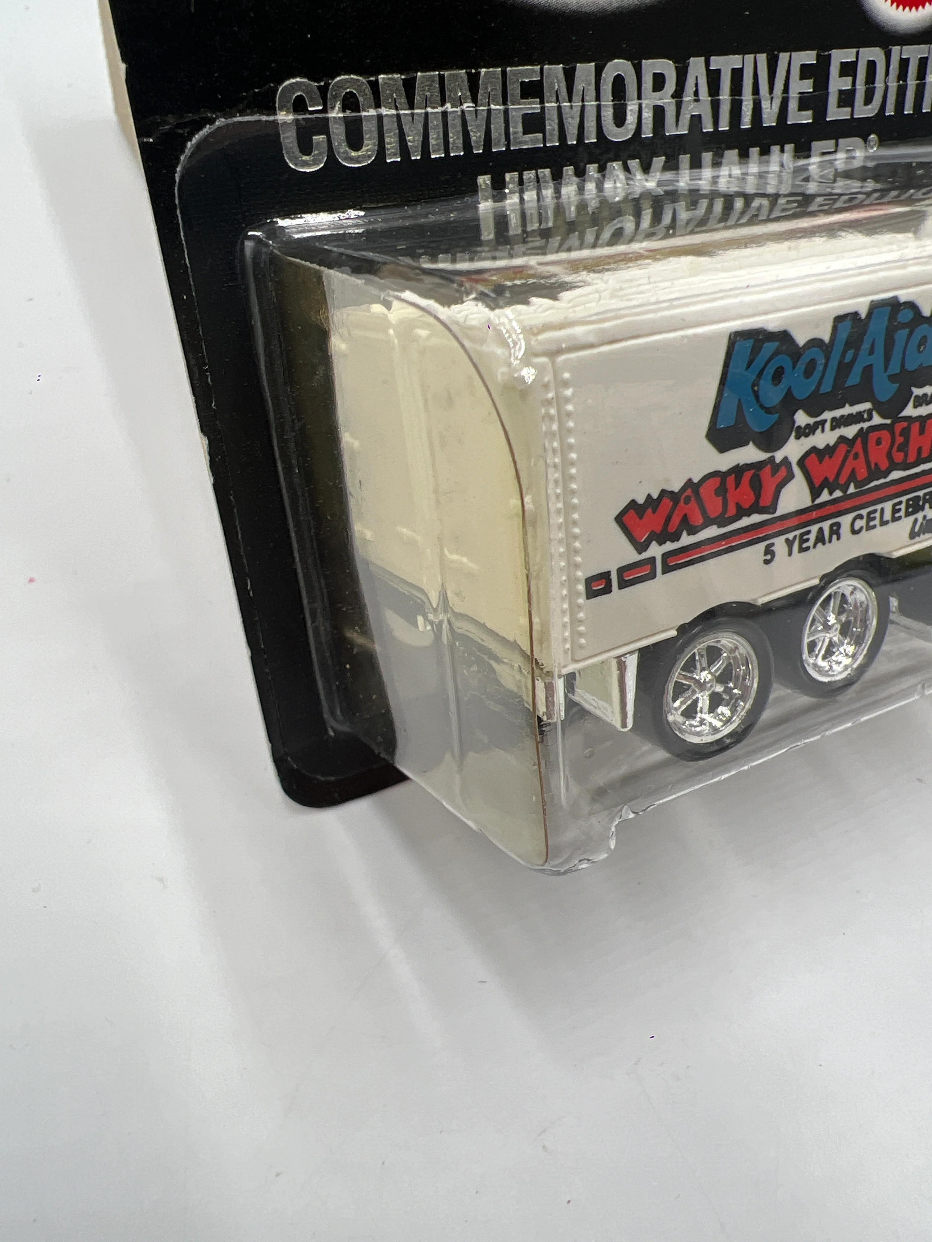 Hot Wheels Commemorative Edition 1/8000 Hiway Hauler Kool Aid Wacky Warehouse Black W/Protector - Image 5