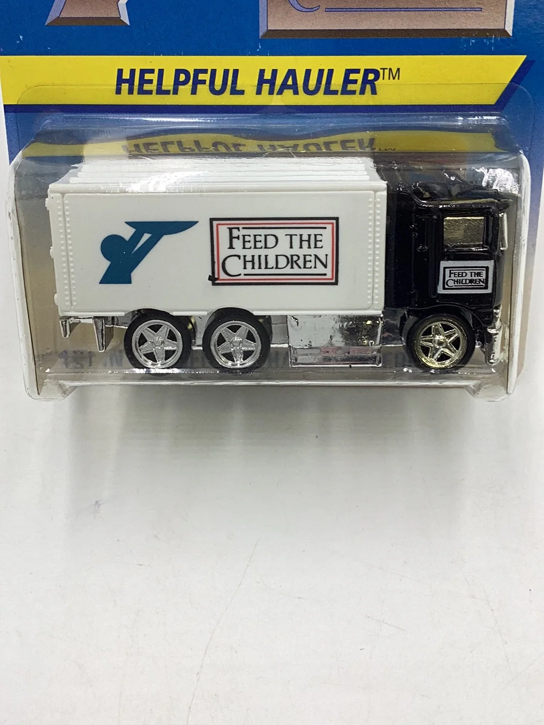 Hot Wheels 1995 Feed The Children Helpful Hauler 1/10000 with protector - Image 3