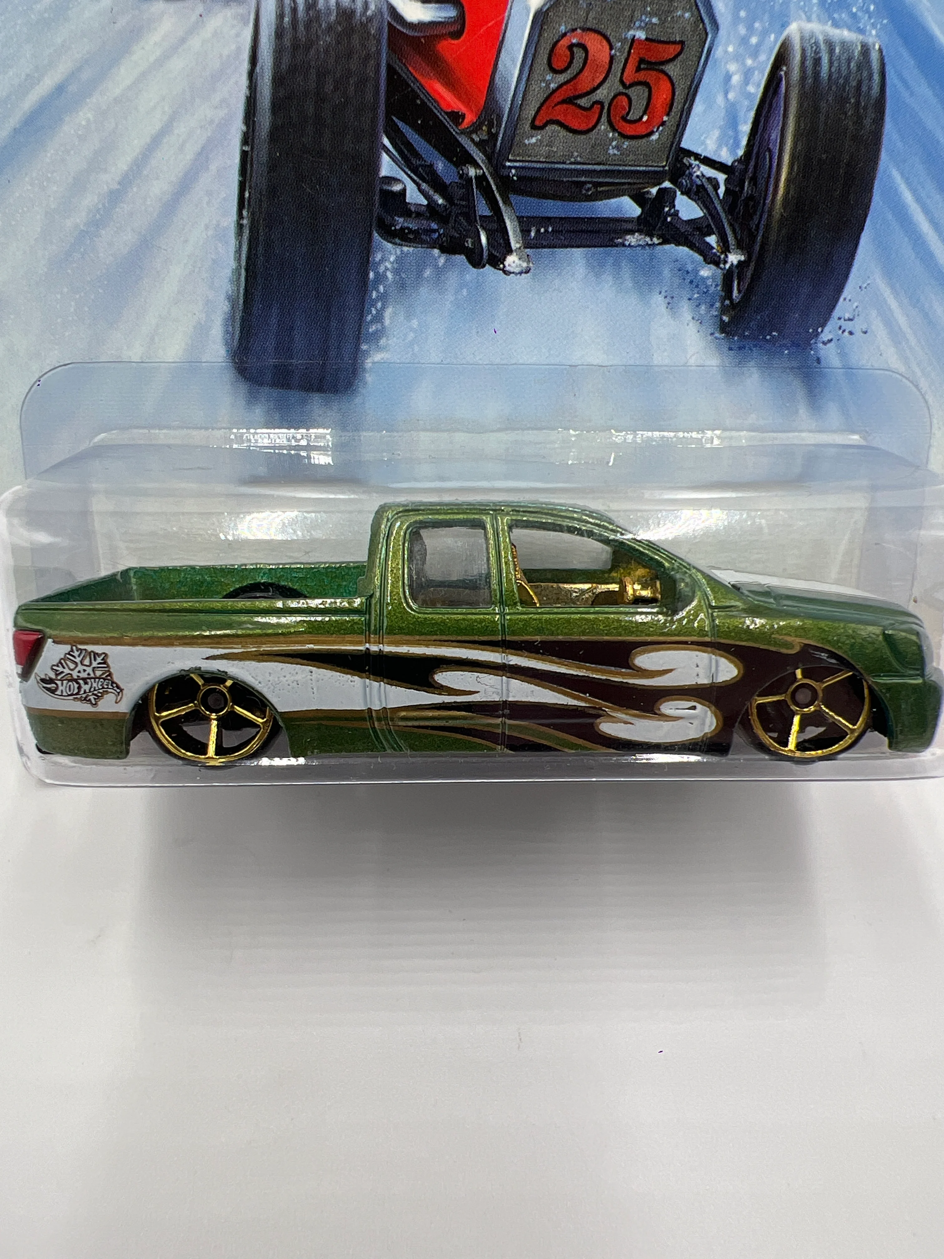 2014 Hot Wheels Holiday Hot Rods #3 Nissan Titan Green W/Protector - Image 2
