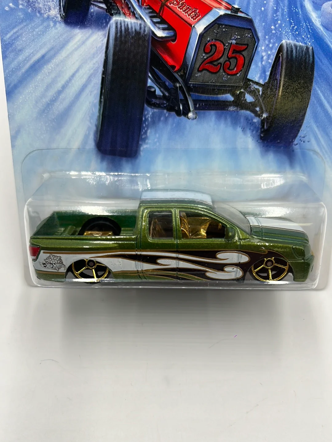 Hot Wheels 2014 Holiday Hot Rods Nissan Titan 3/8 w/Protector - Image 3