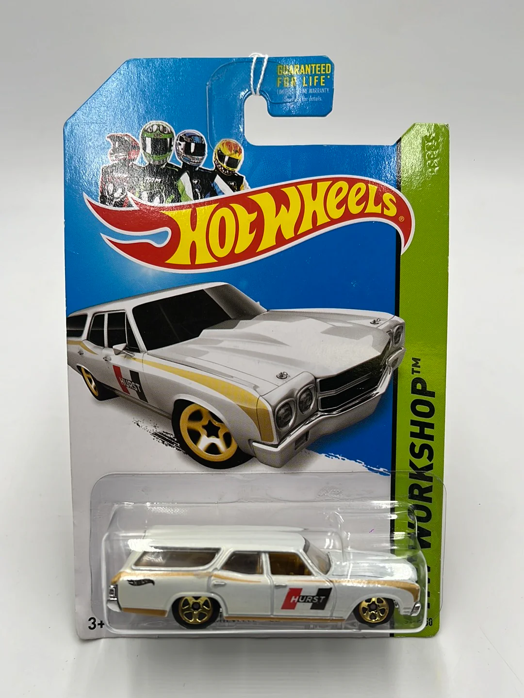 2014 Hot Wheels #245 HW Workshop 70 Chevelle SS Wagon 14B - Image 2