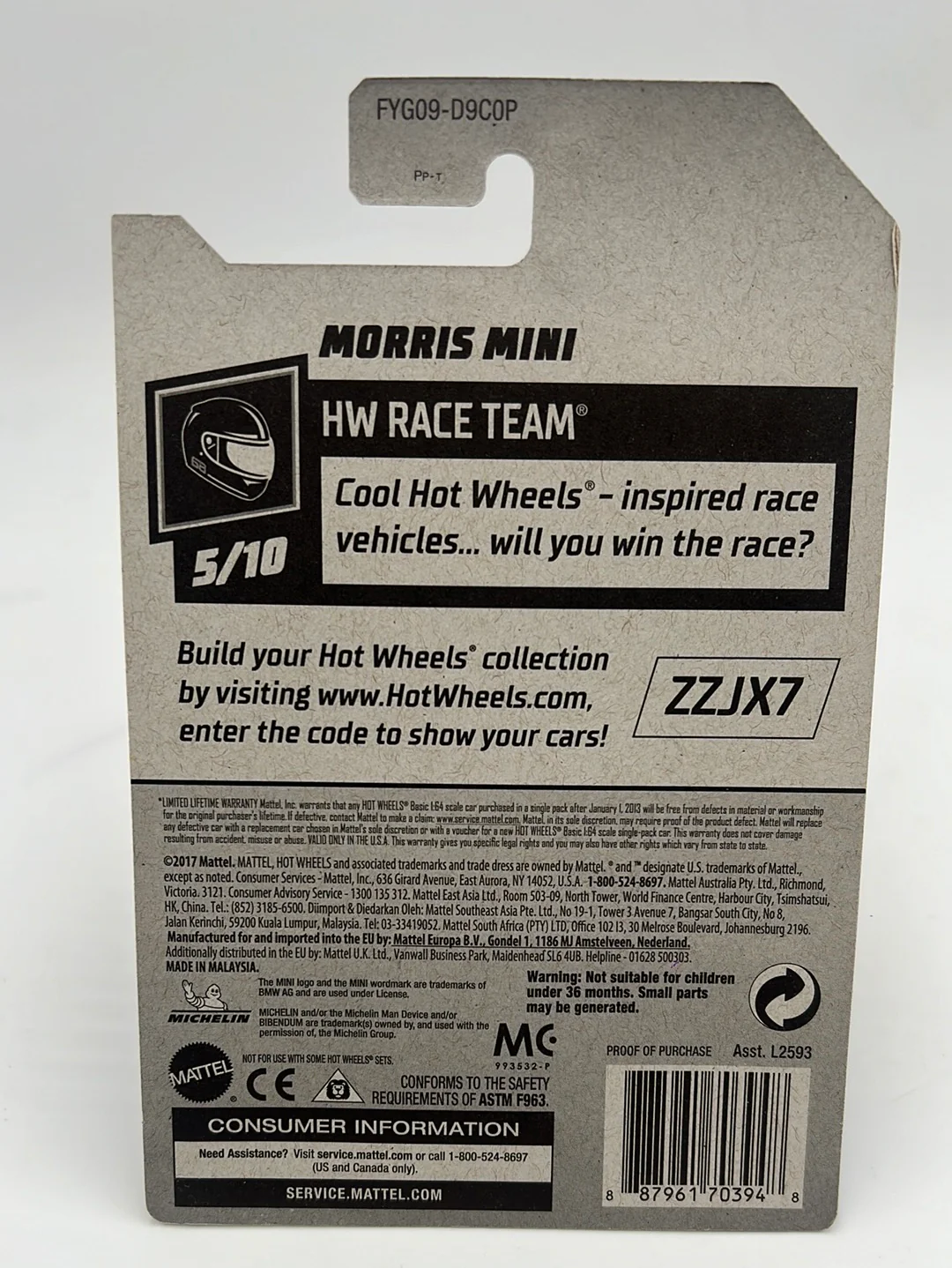 Hot Wheels 2019 Super Treasure Hunt Morris Mini #242 w/protector - Image 6