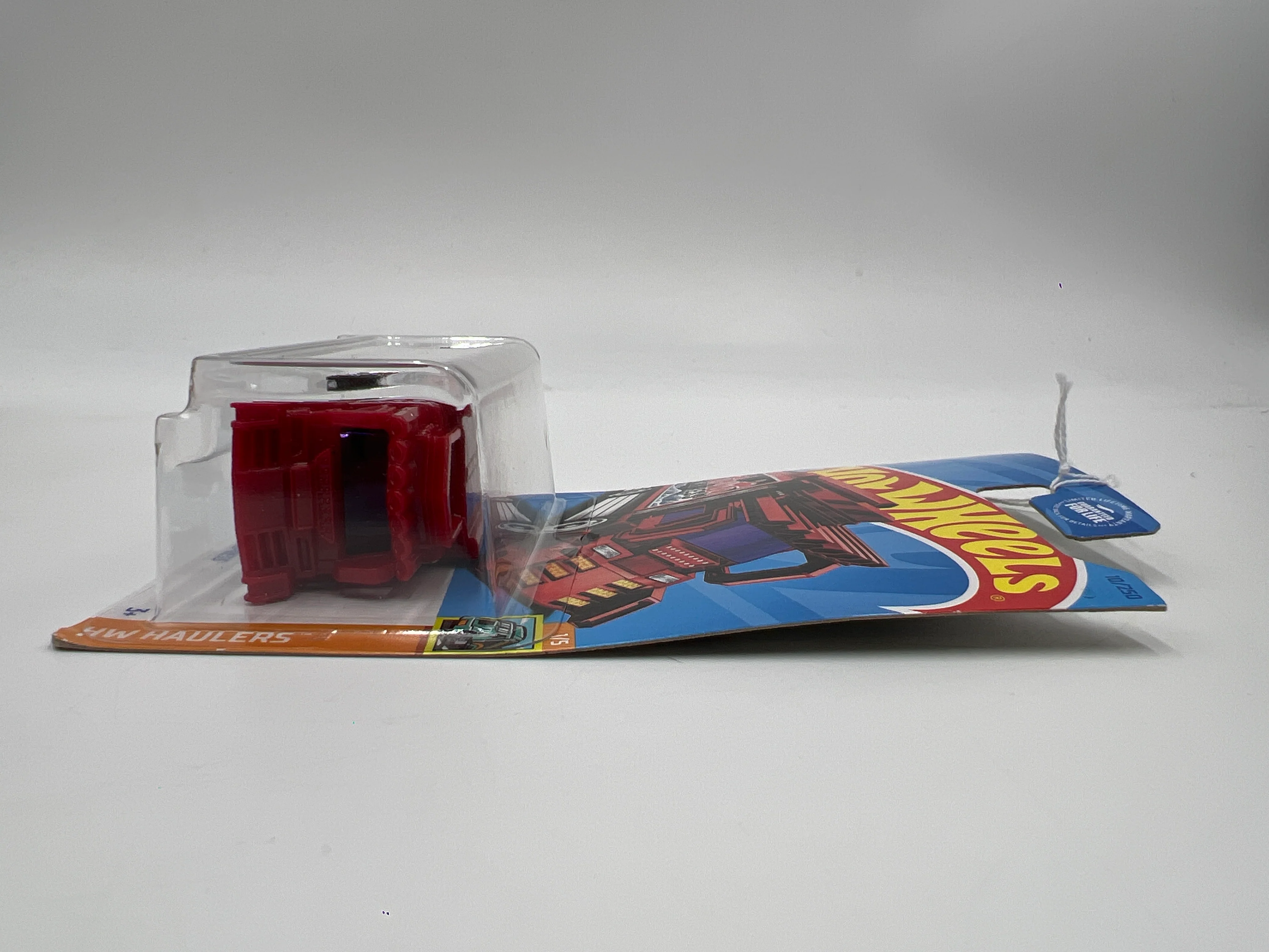 2023 Hot Wheels Haulers Treasure Hunt #10 Raijin Express Red 277E - Image 6