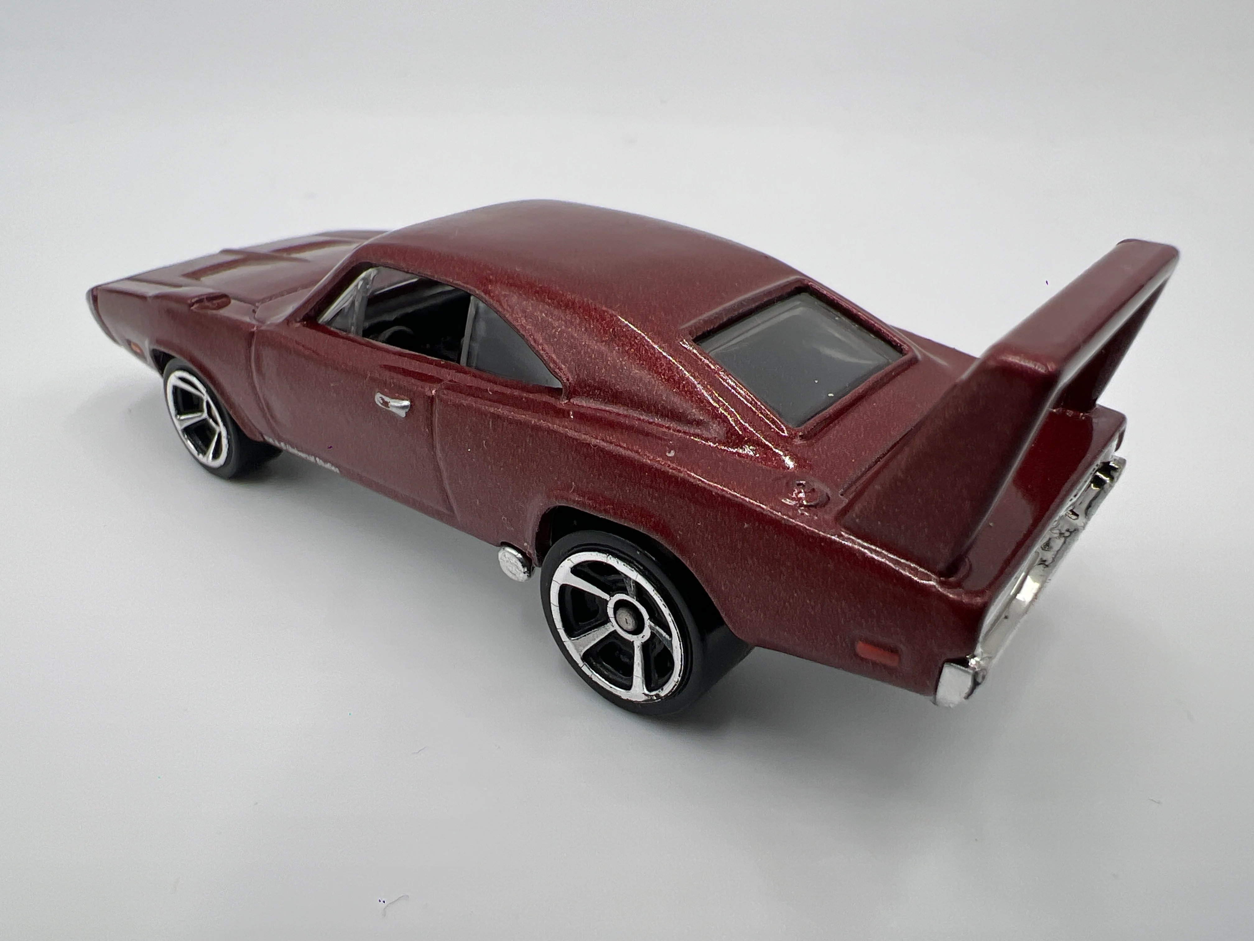 Hot Wheels 1/64 Fast & Furious 69 Dodge Charger Daytona Maroon Loose - Image 2