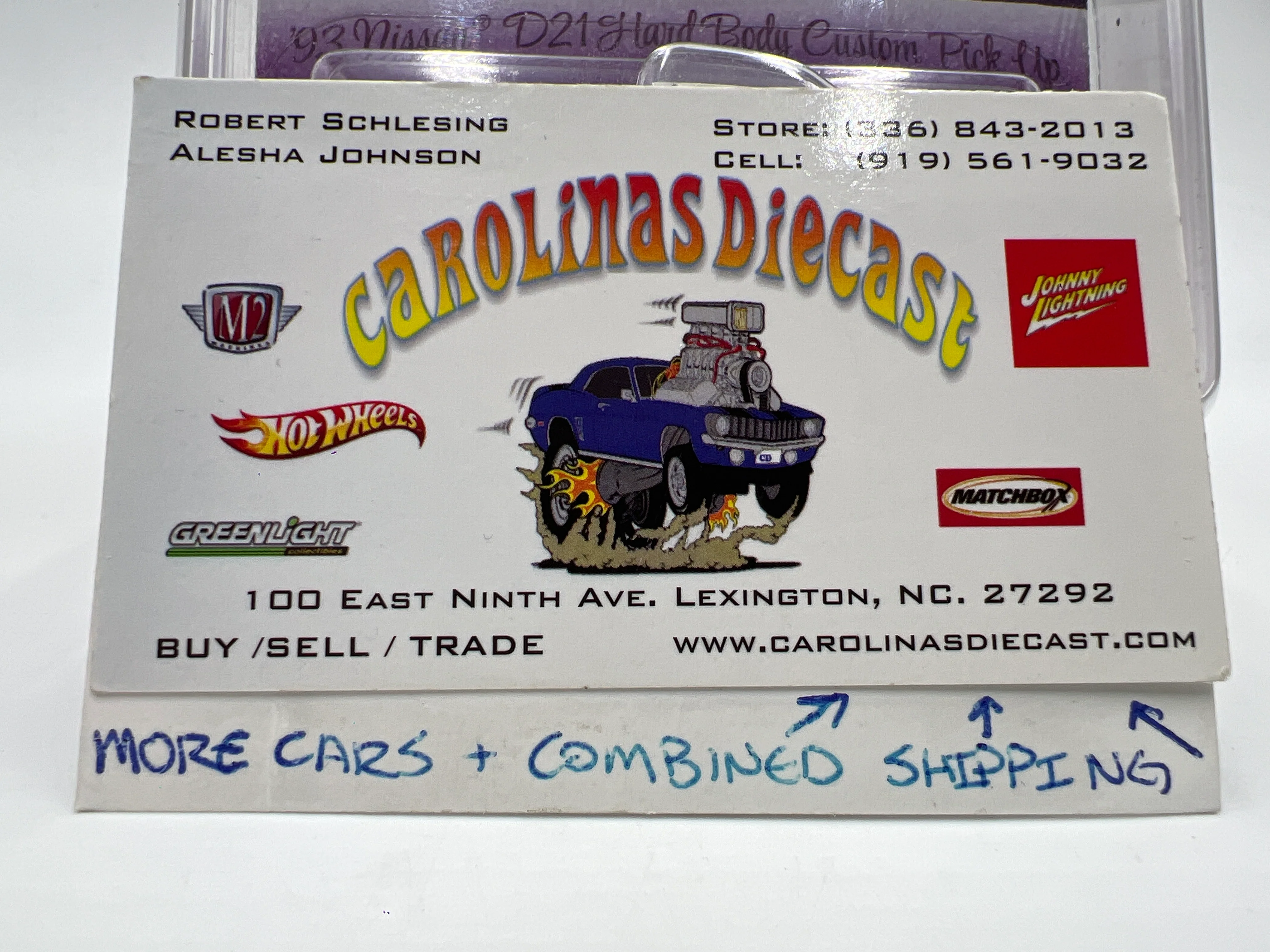 2020 Hot Wheels 34th Annual Collectors Convention #1155/6700 93 Nissan D21 Hard Body Custom White W/Protector - Image 10