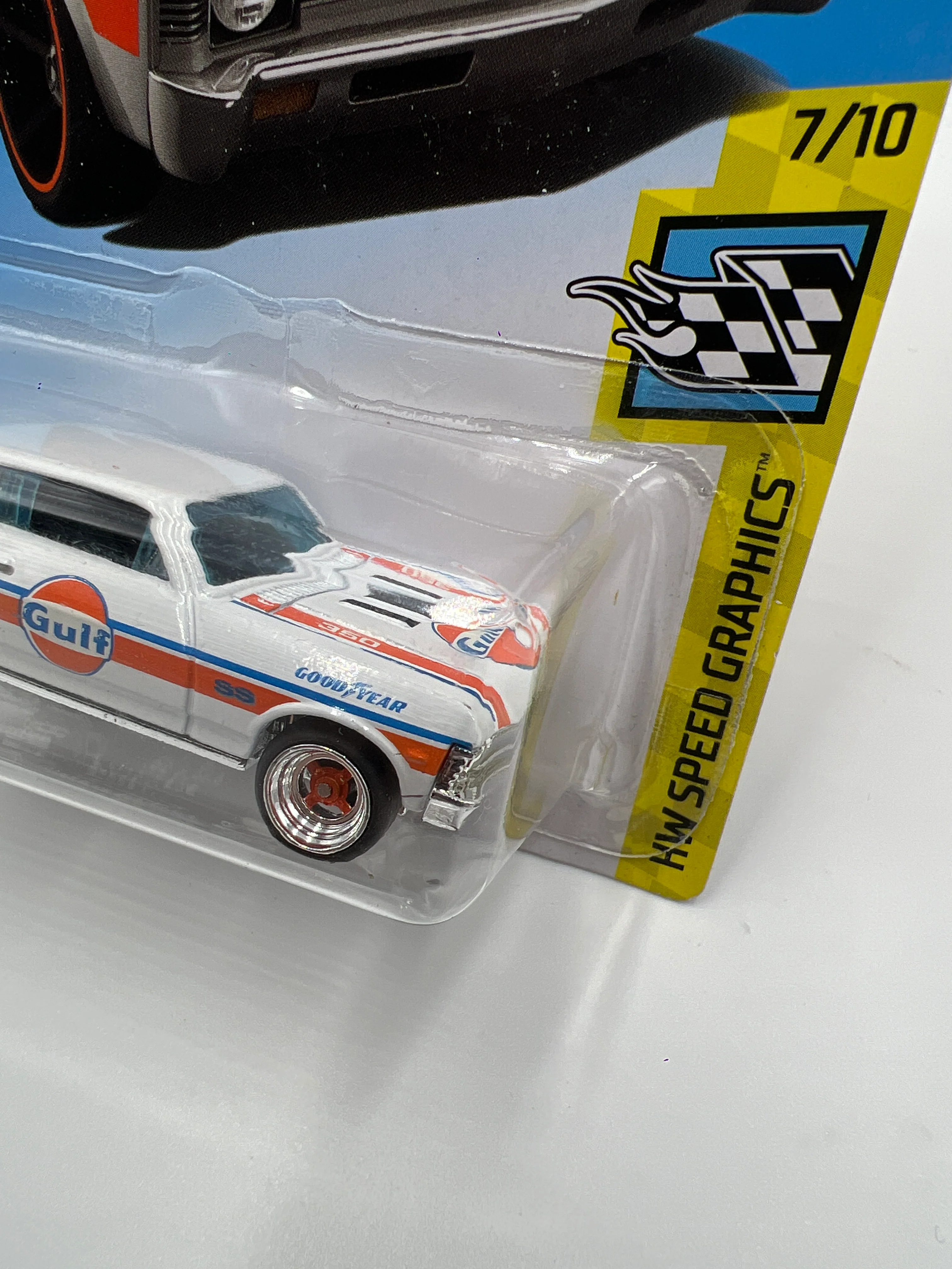 Hot Wheels 68 Chevy Nova White Gulf Wheel Swap Custom On Card W/Protector (SR) - Image 4