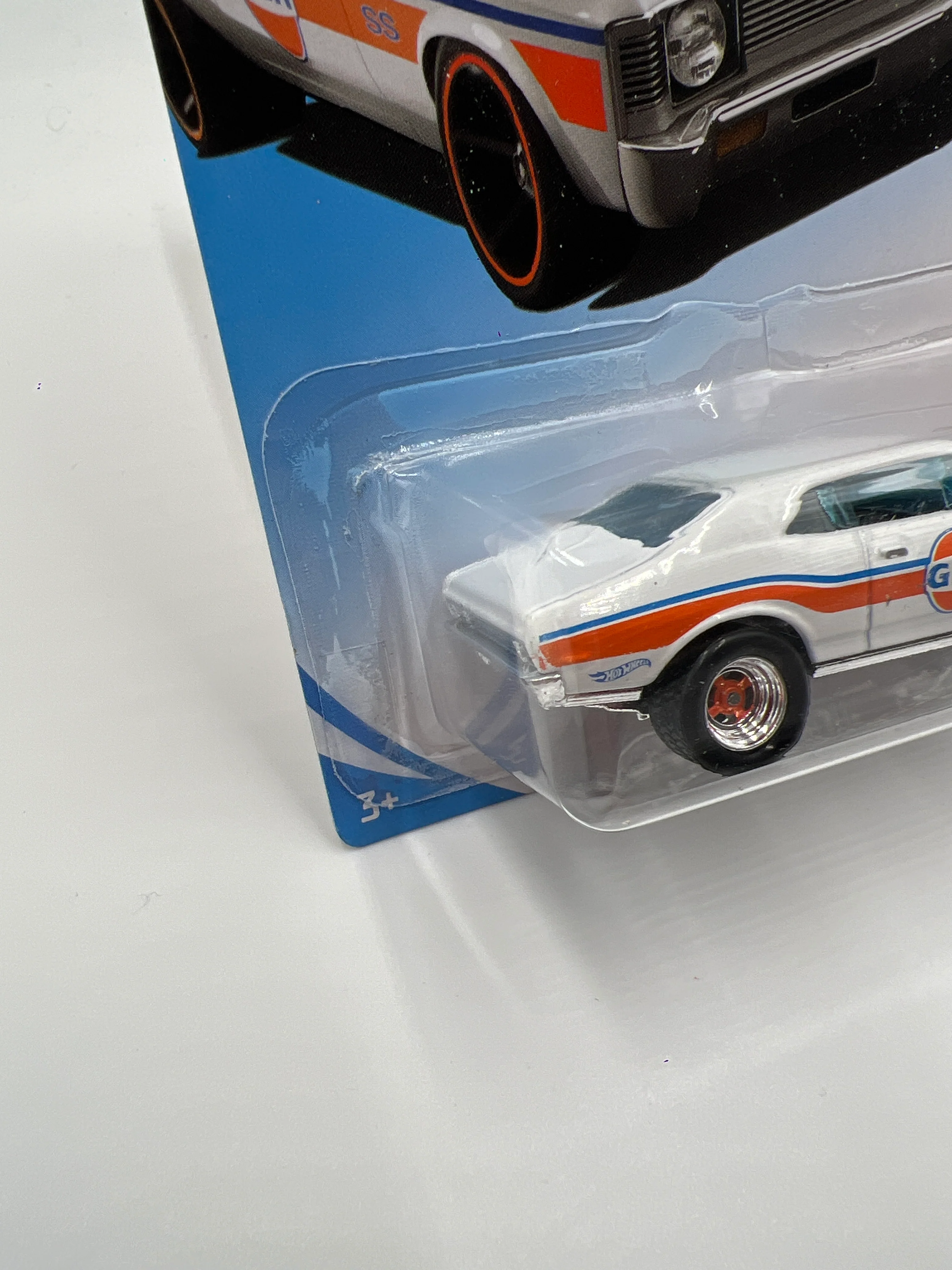 Hot Wheels 68 Chevy Nova White Gulf Wheel Swap Custom On Card W/Protector (SR) - Image 5