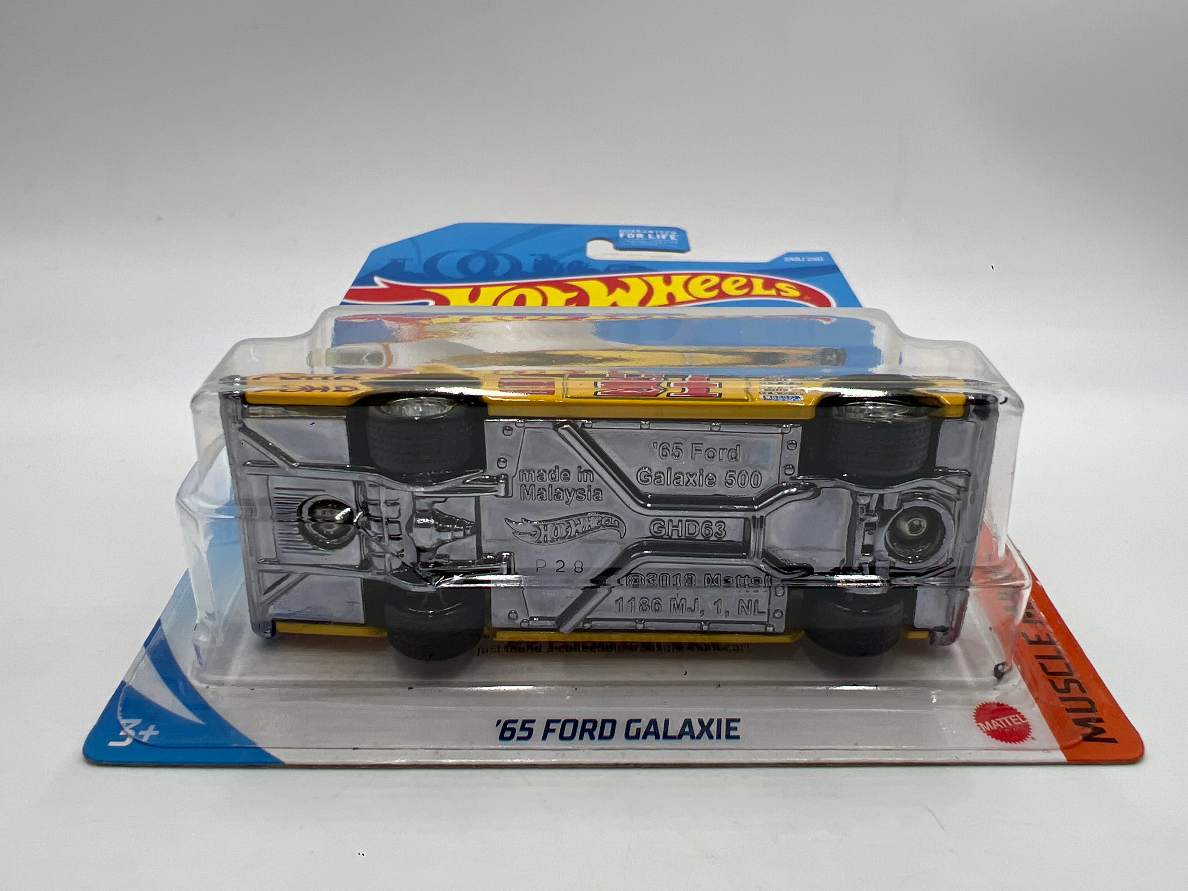 Hot Wheels Treasure Hunt 65 Ford Galaxie Yellow Wheel Swap Custom On Card W/Protector SR - Image 5