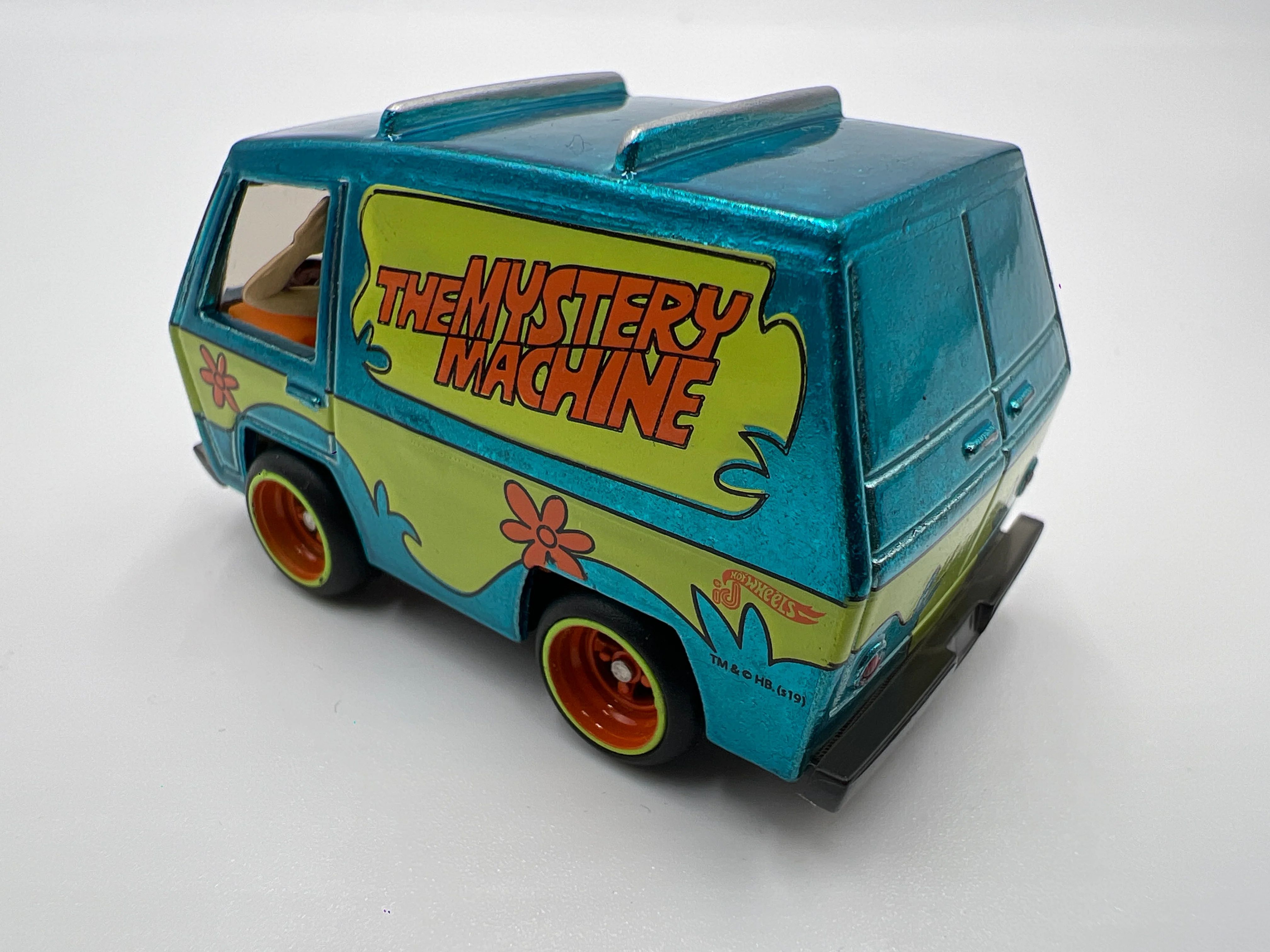 Hot Wheels iD Mystery Machine CUSTOM W/Figurine - Image 3