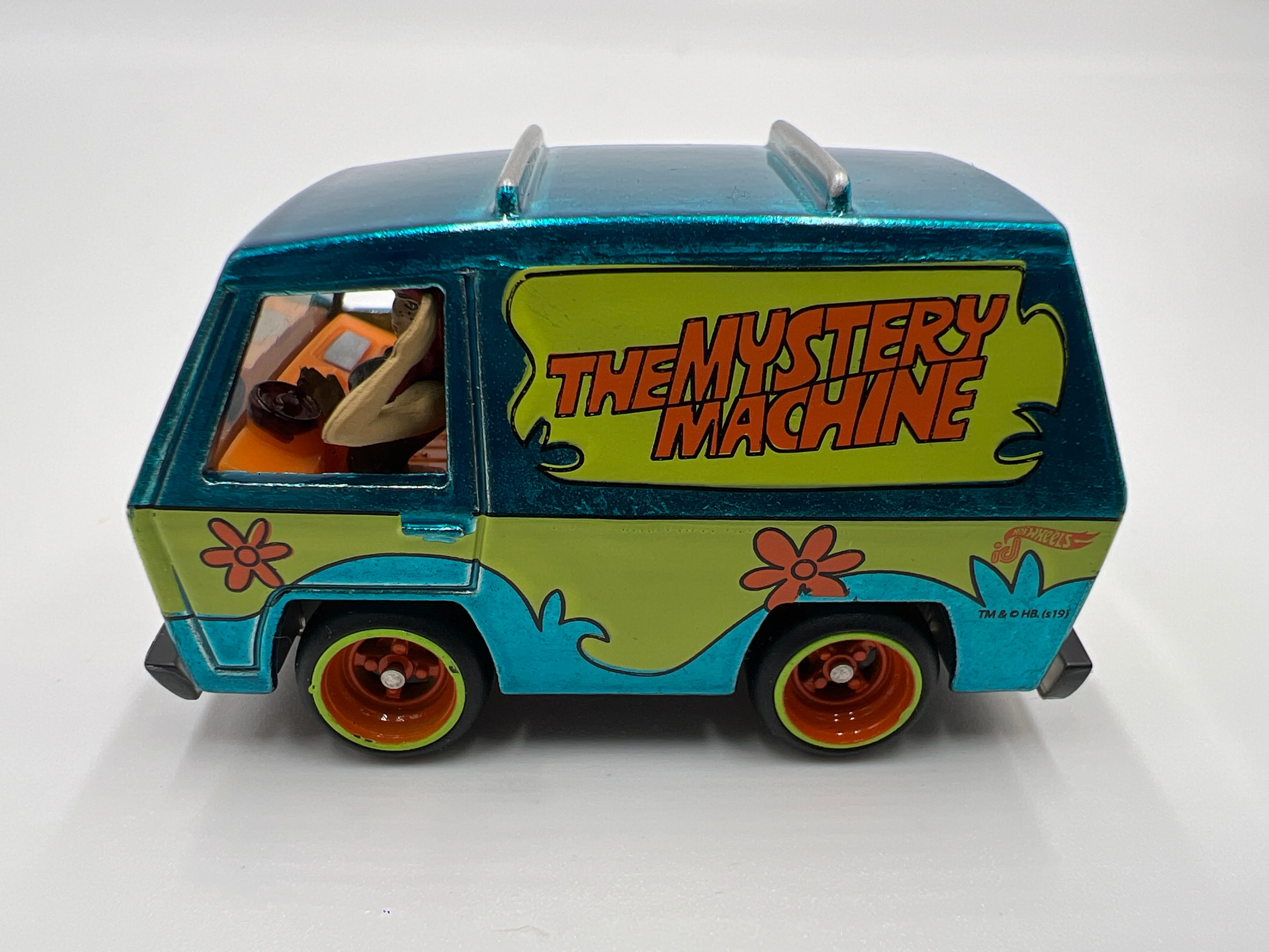 Hot Wheels iD Mystery Machine CUSTOM W/Figurine - Image 5