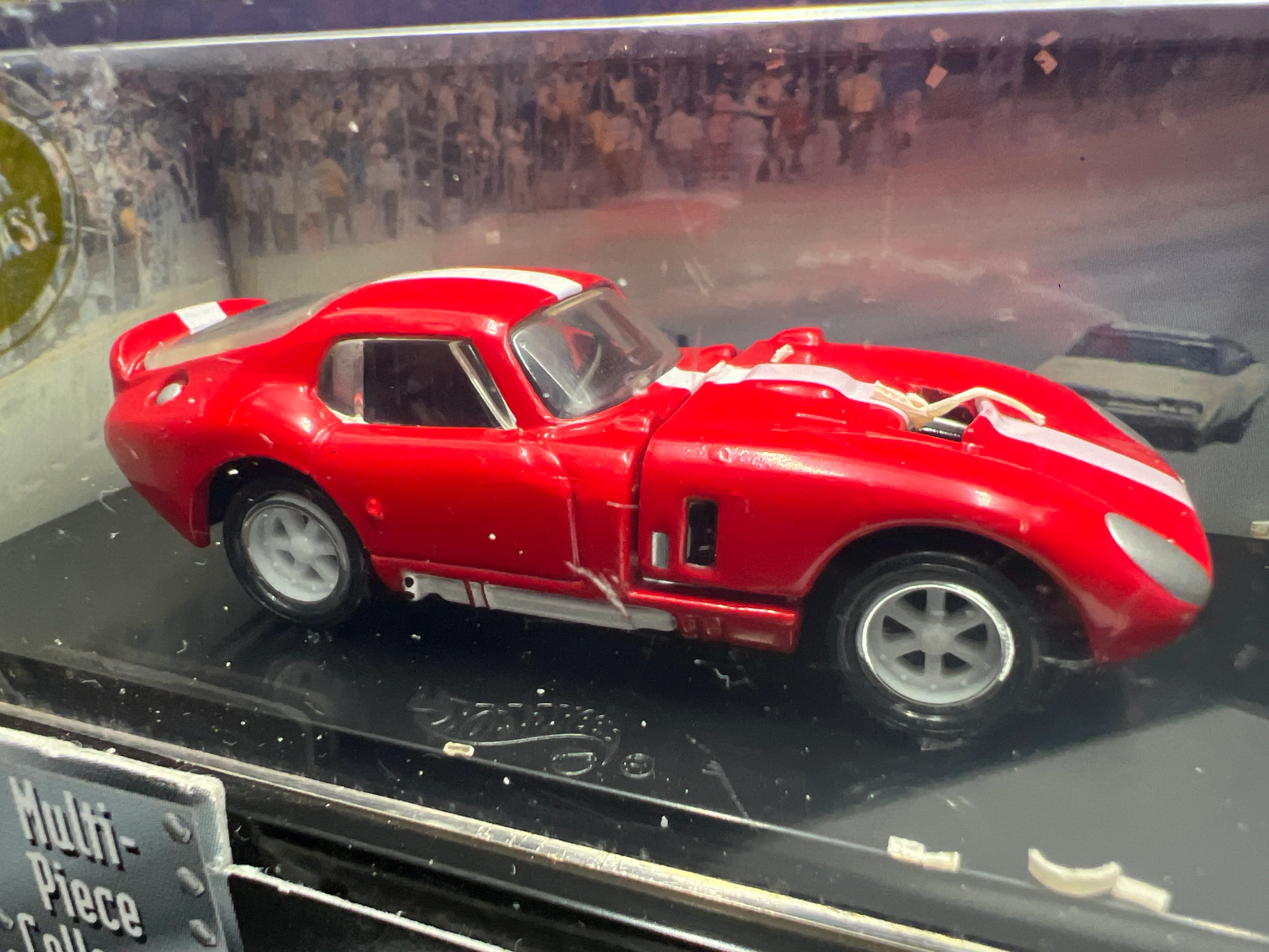 Hot Wheels Black Box Collectibles Shelby Cobra Daytona Red SR - Image 3