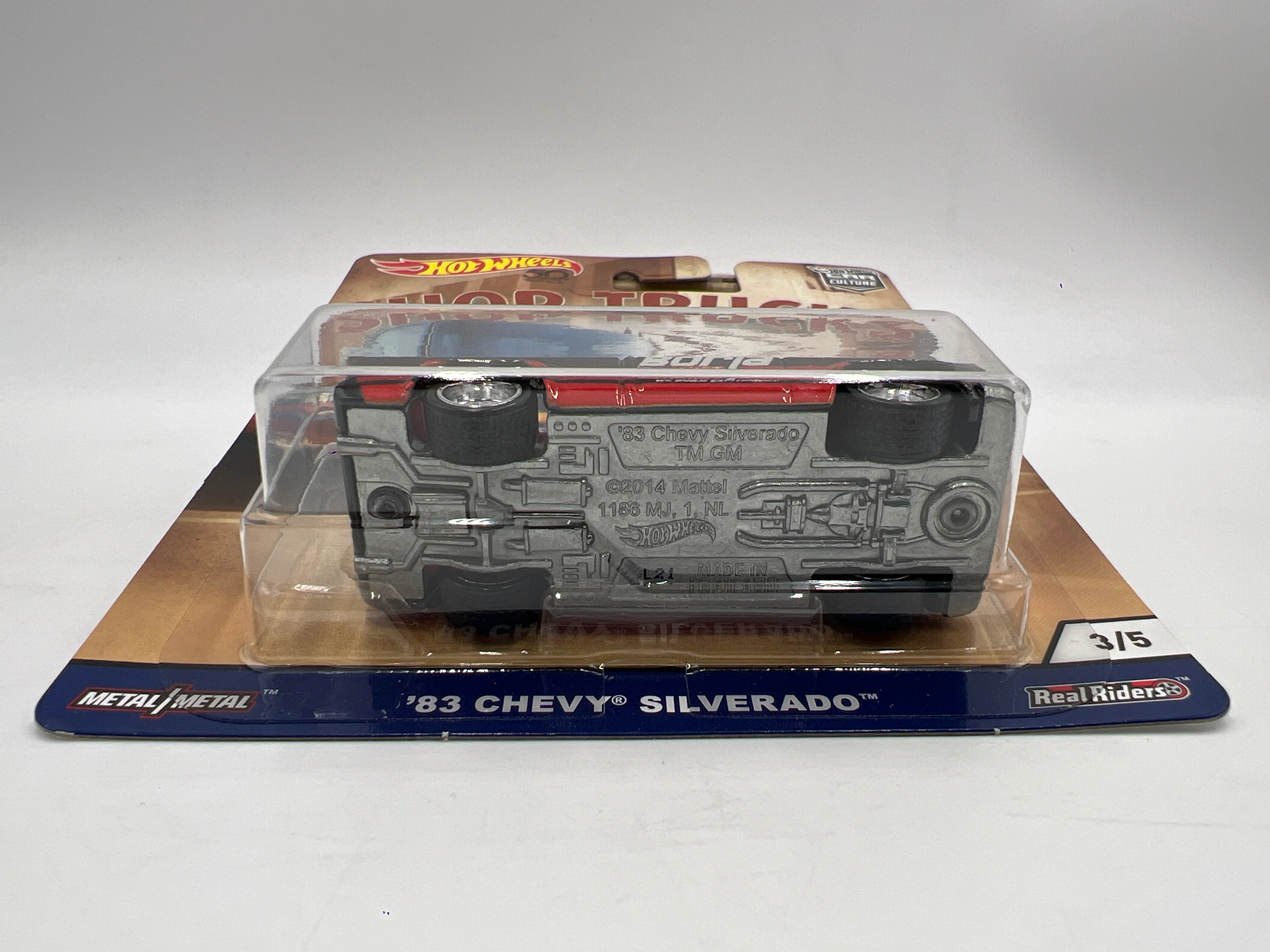 2018 Hot Wheels Premium Car Culture Shop Trucks #3 83 Chevy Silverado Borla W/Protector - Image 5