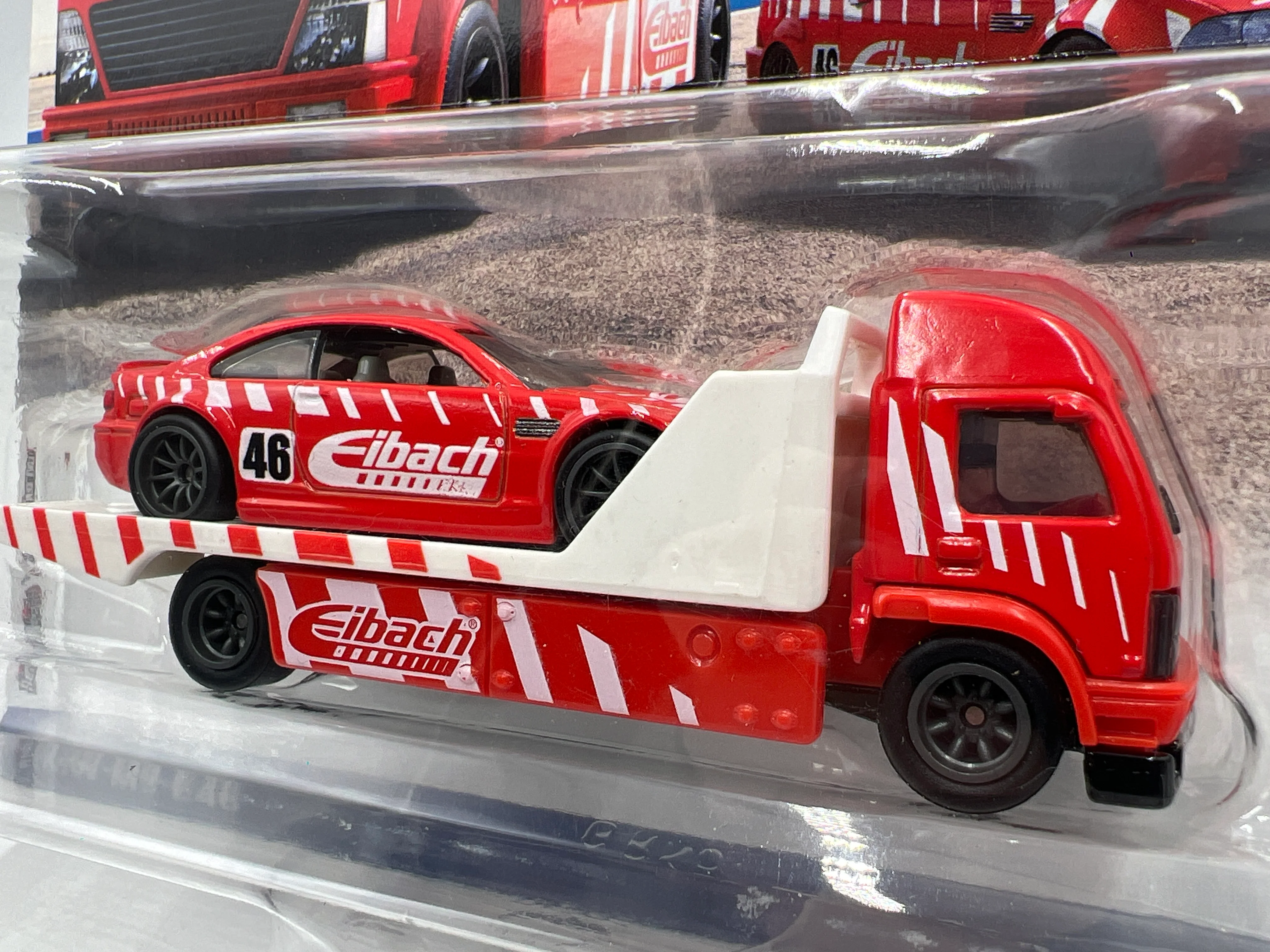 Hot Wheels Car Culture Team Transport #29 BMW M3 E46 & Aero Lift Red - Image 2