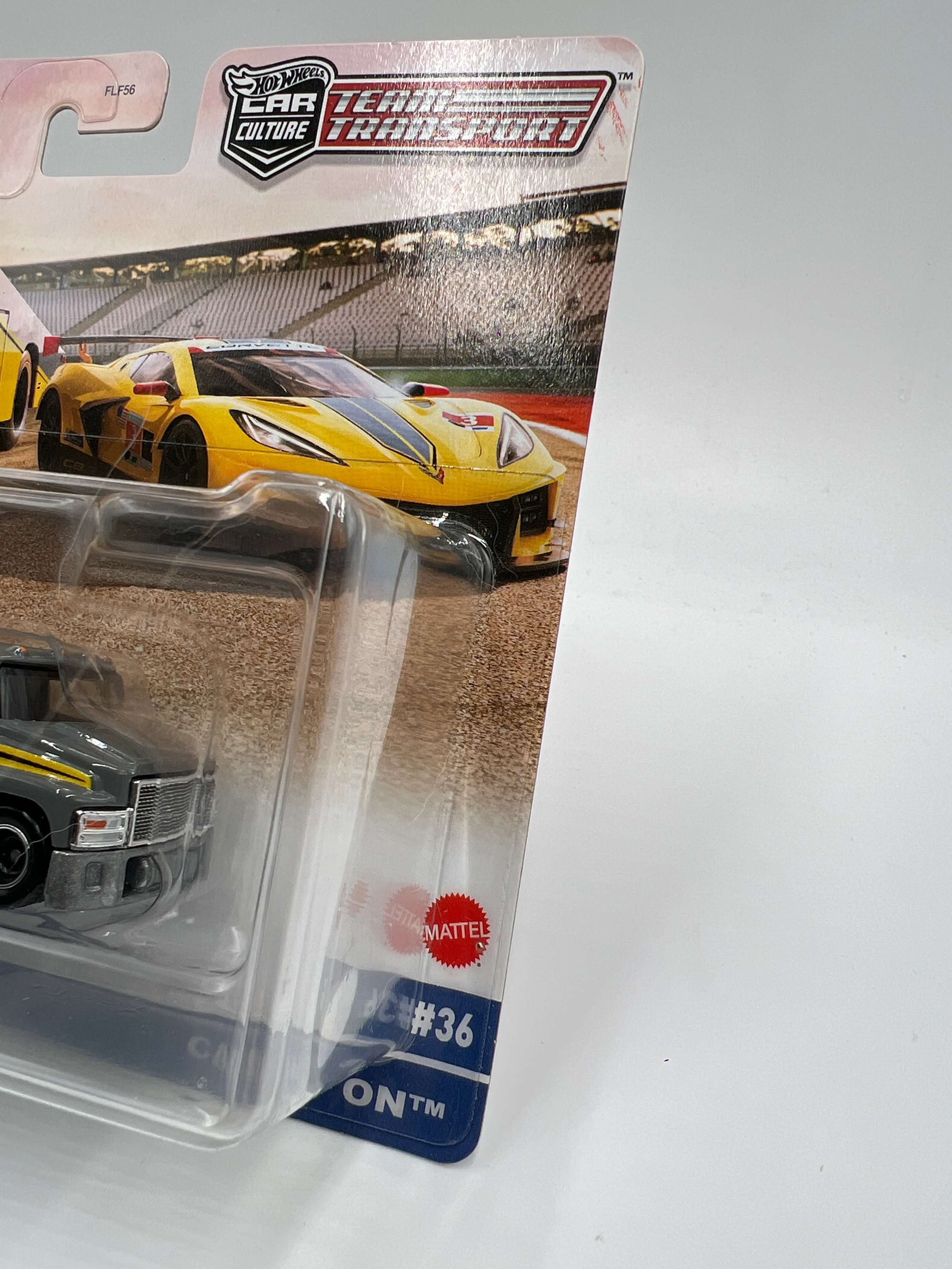 Hot Wheels Car Culture Team Transport #36 Corvette C8.R & Carry On W/Protector - Image 4
