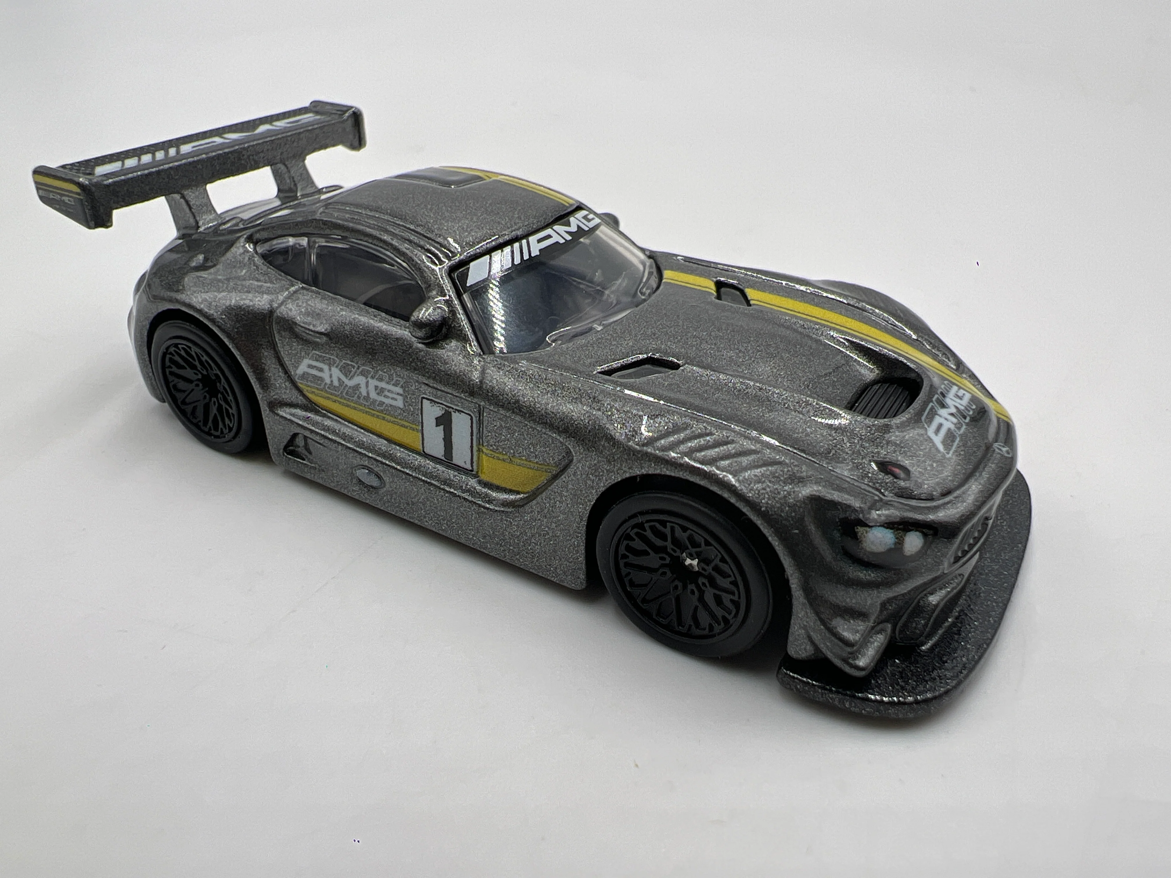 Hot Wheels Open Track Premium 16 Mercedes-AMG GT3 Gray Loose - Image 2