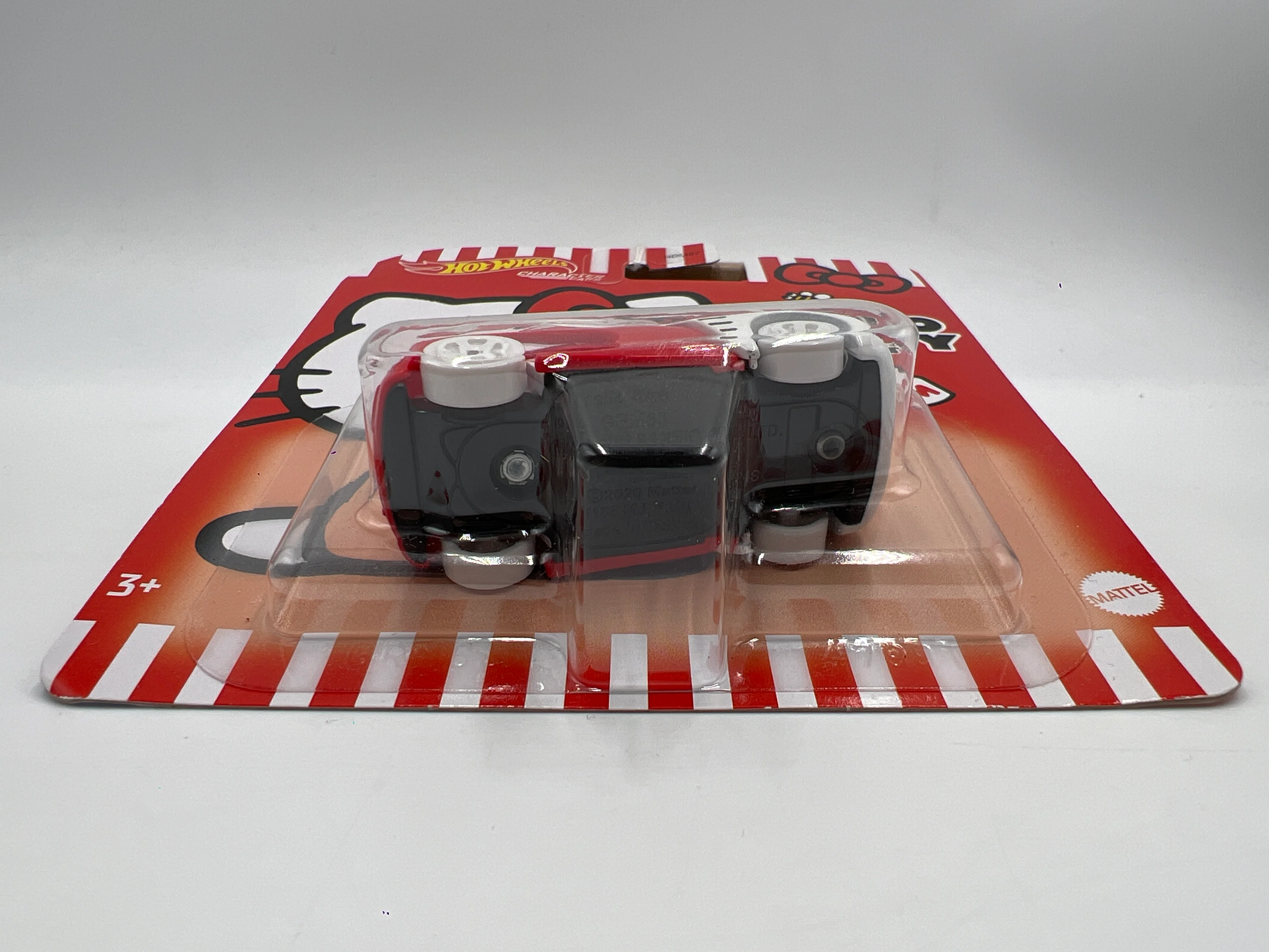 Hot Wheels Character Cars Hello Kitty Red/White - Image 6
