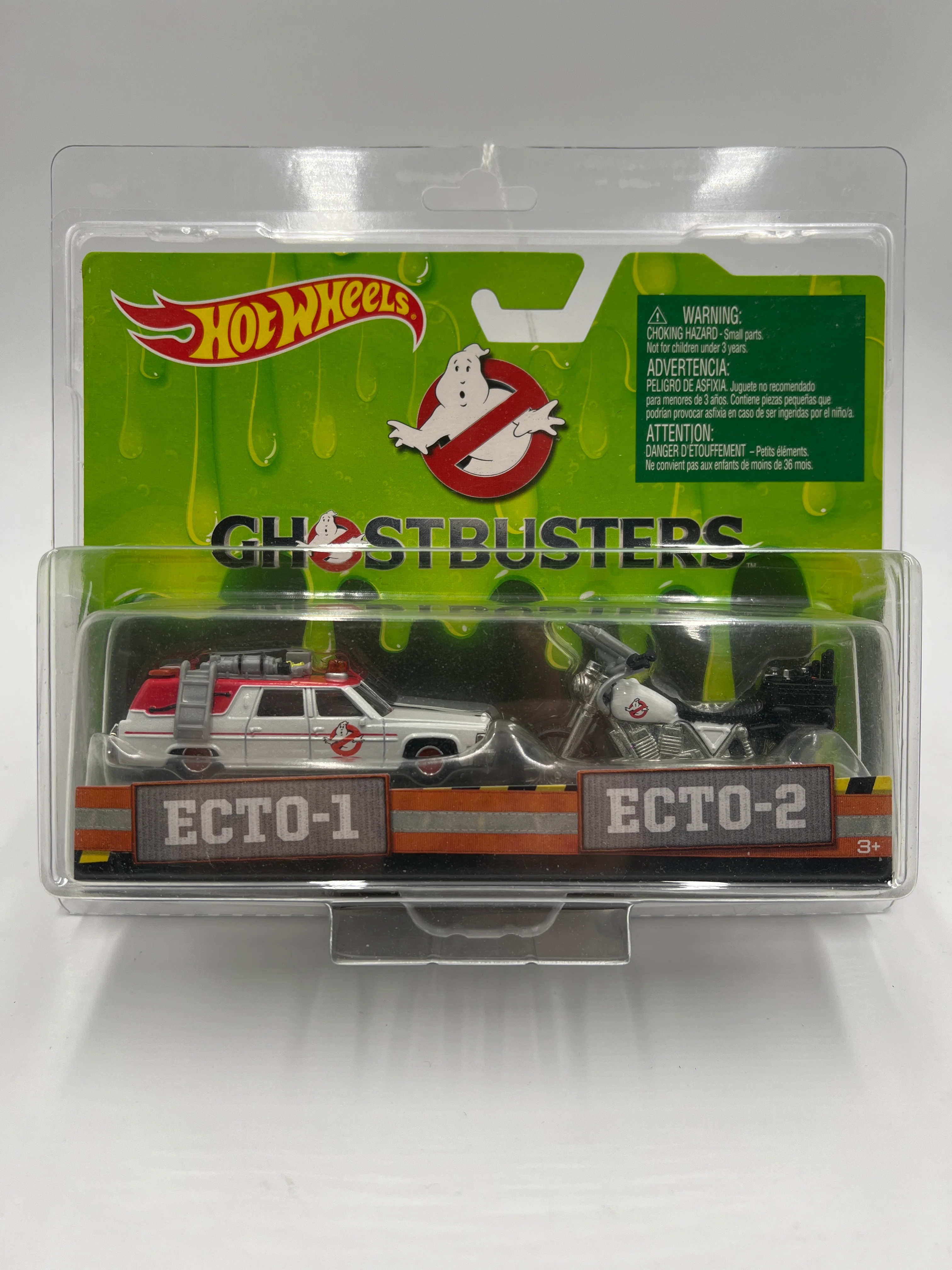 2016 Hot Wheels Ghostbusters 2 Pack Premium Ecto-1 & Ecto-2 W/Protector - Image 8