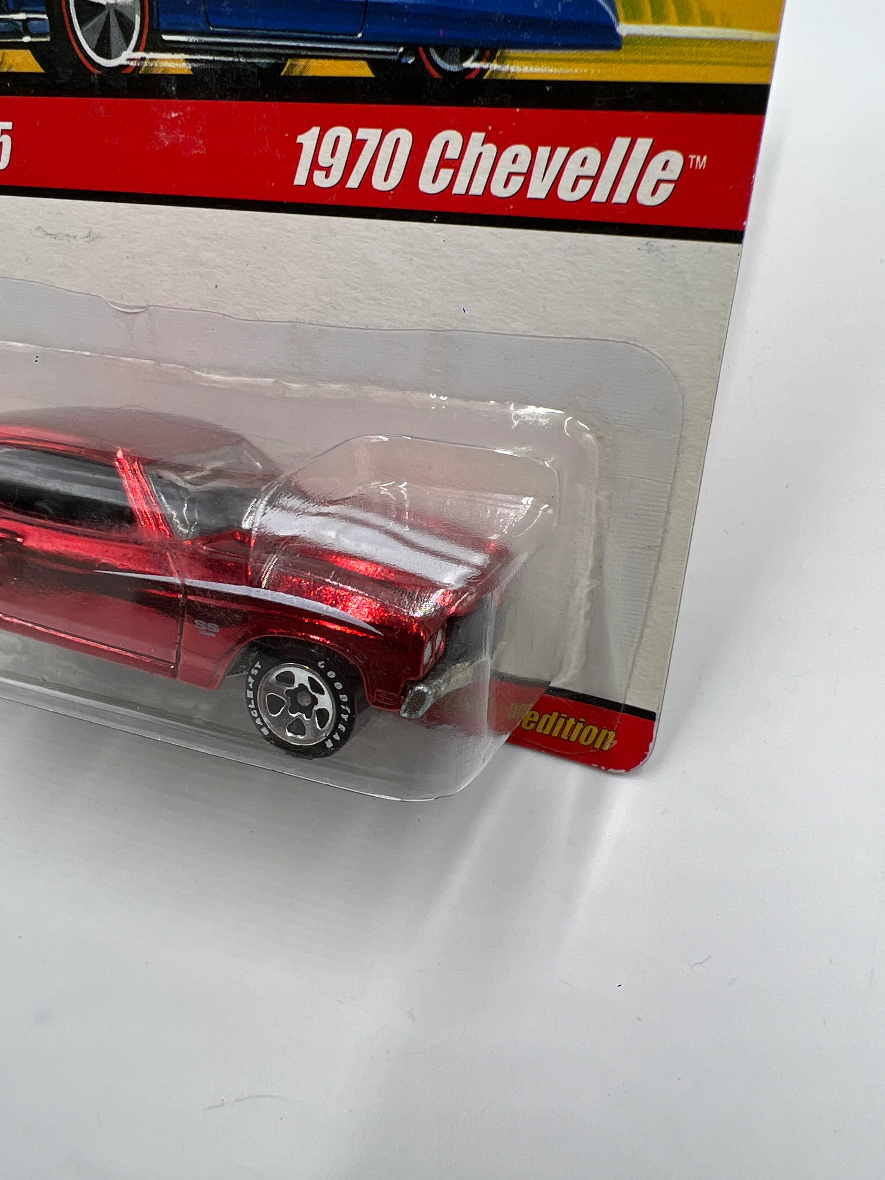Hot Wheels Classics Series 1 #8 1970 Chevelle SS Red - Image 4