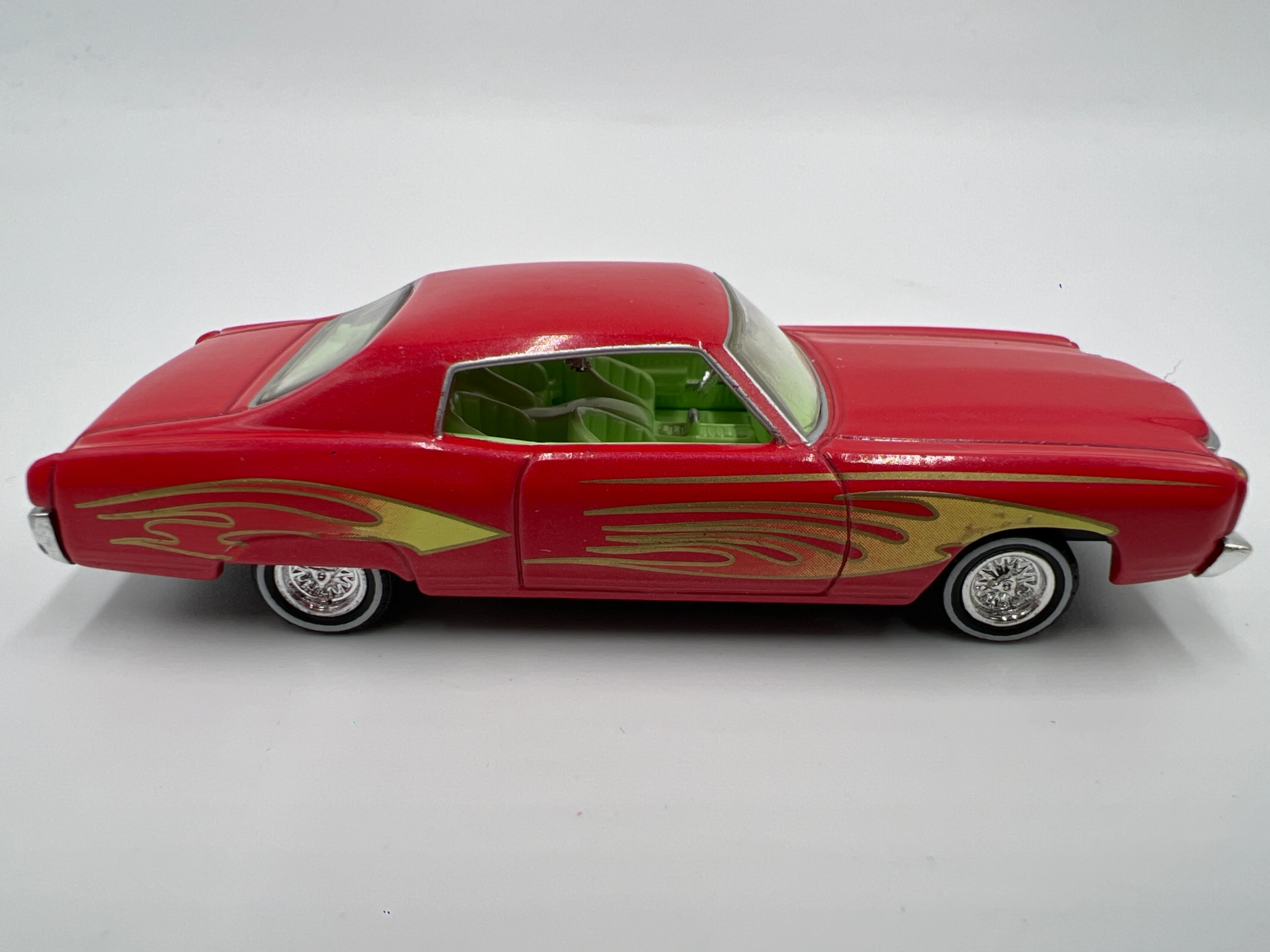Hot Wheels Collectibles 1/64 VooDoo Highway 70 Monte Carlo Lowrider Red Loose - Image 4