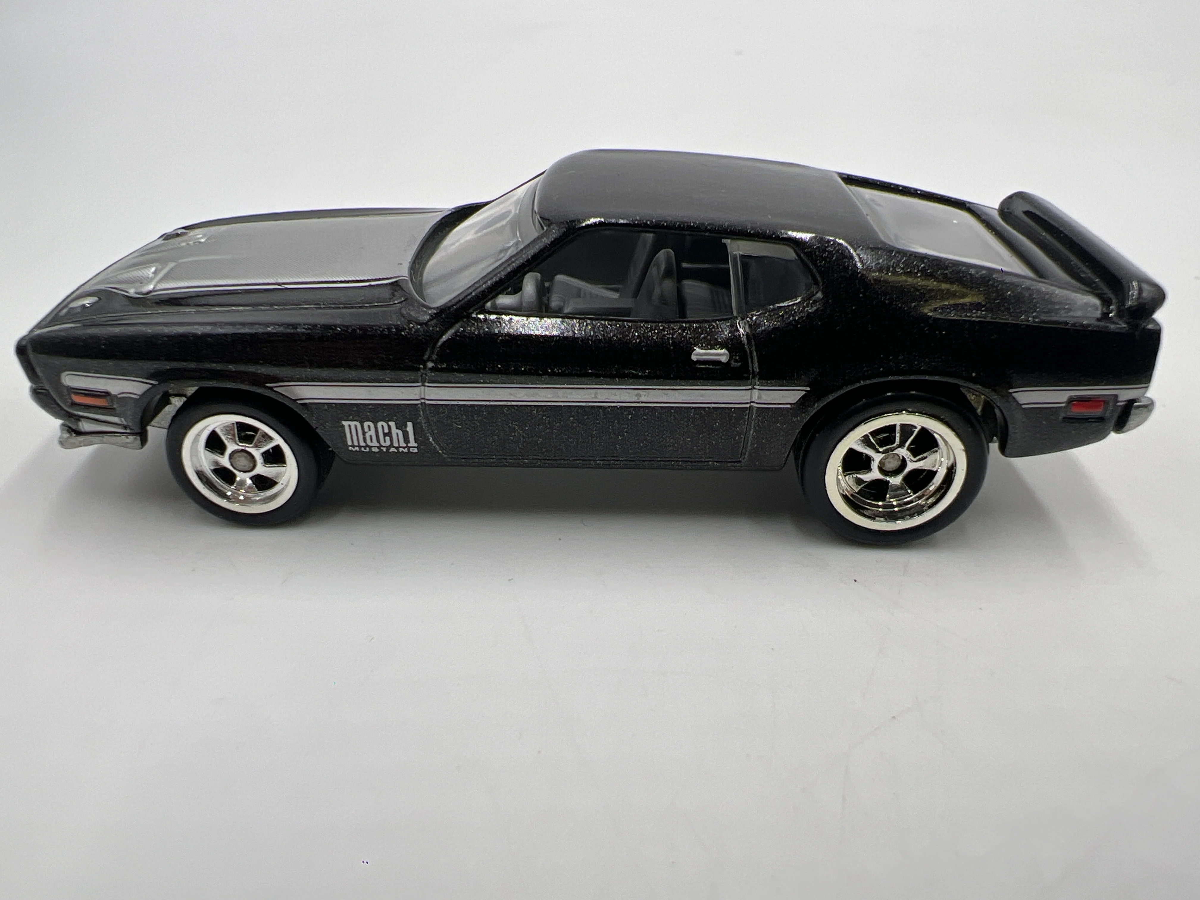 Hot Wheels Larrys Garage Premium Chase 71 Ford Mustang Mach 1 Black Loose - Image 5