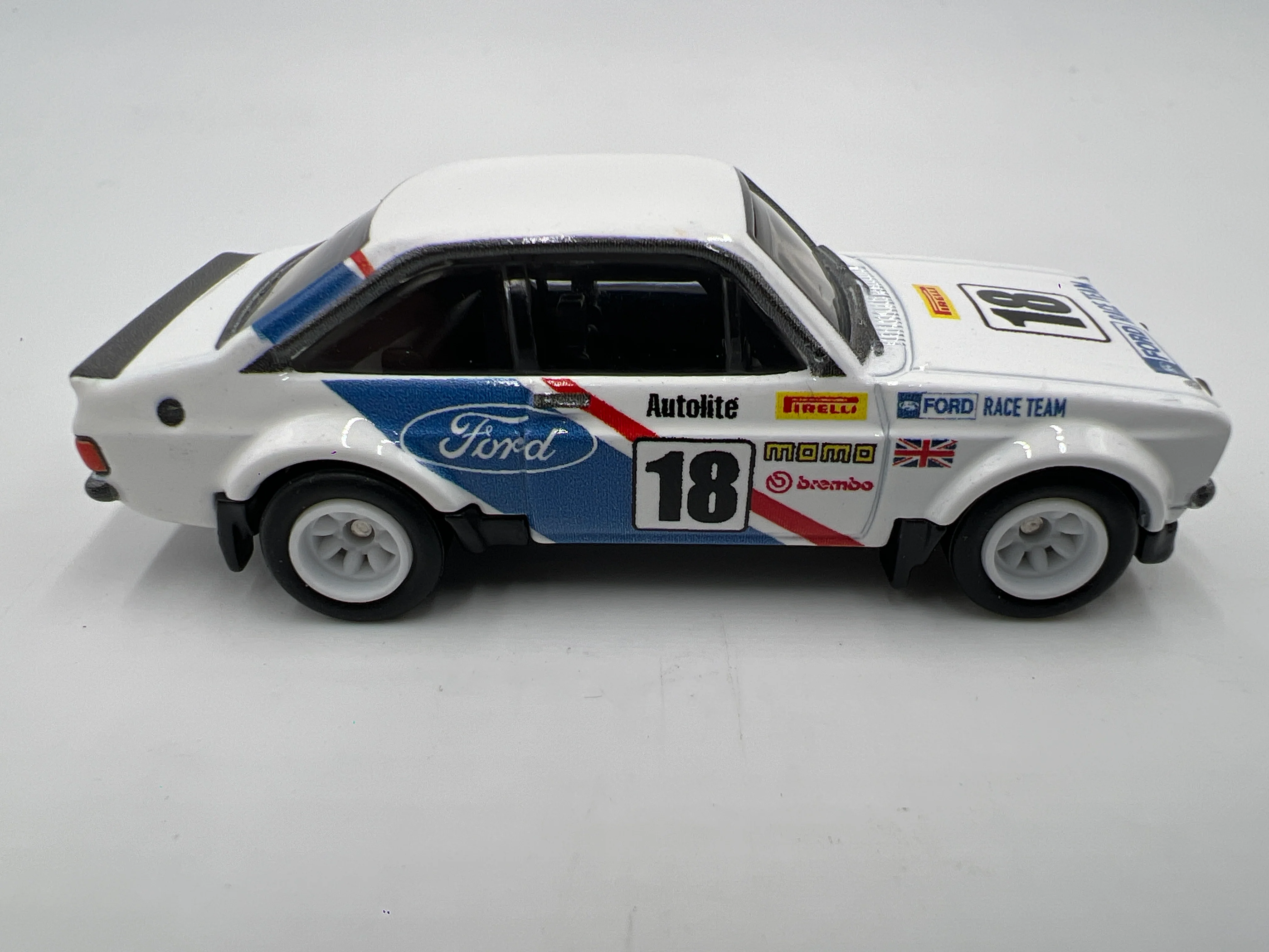 Hot Wheels Diorama Premium 78 Ford Escort RS 1800 MK2 White Loose - Image 4