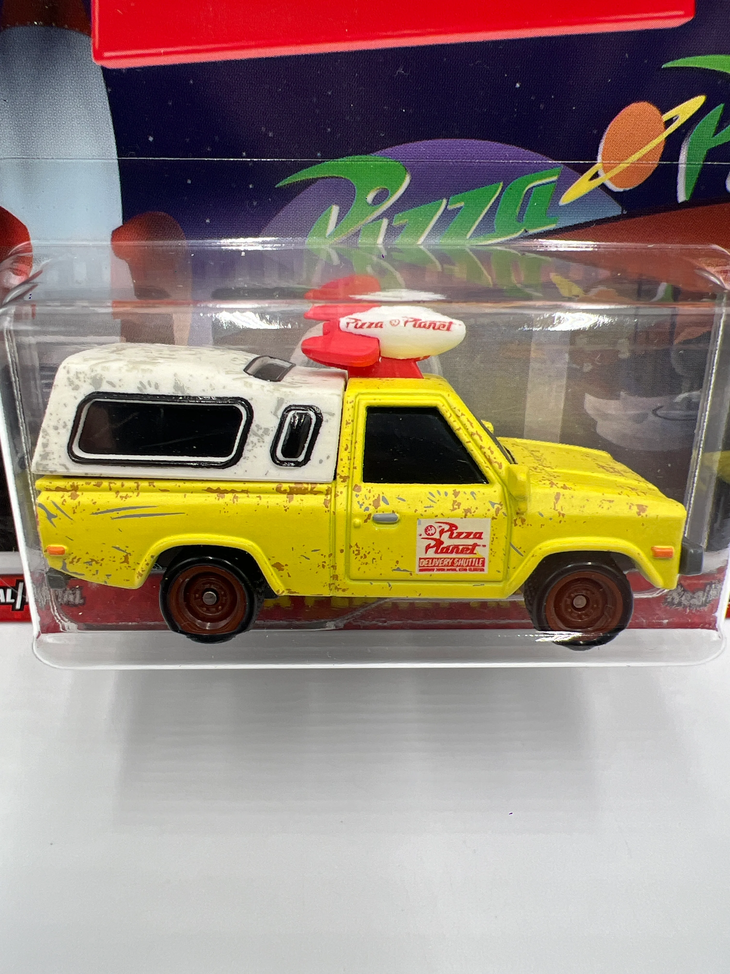 Hot Wheels Disney Pixar Toy Story Pizza Planet Truck Yellow W/Protector - Image 2