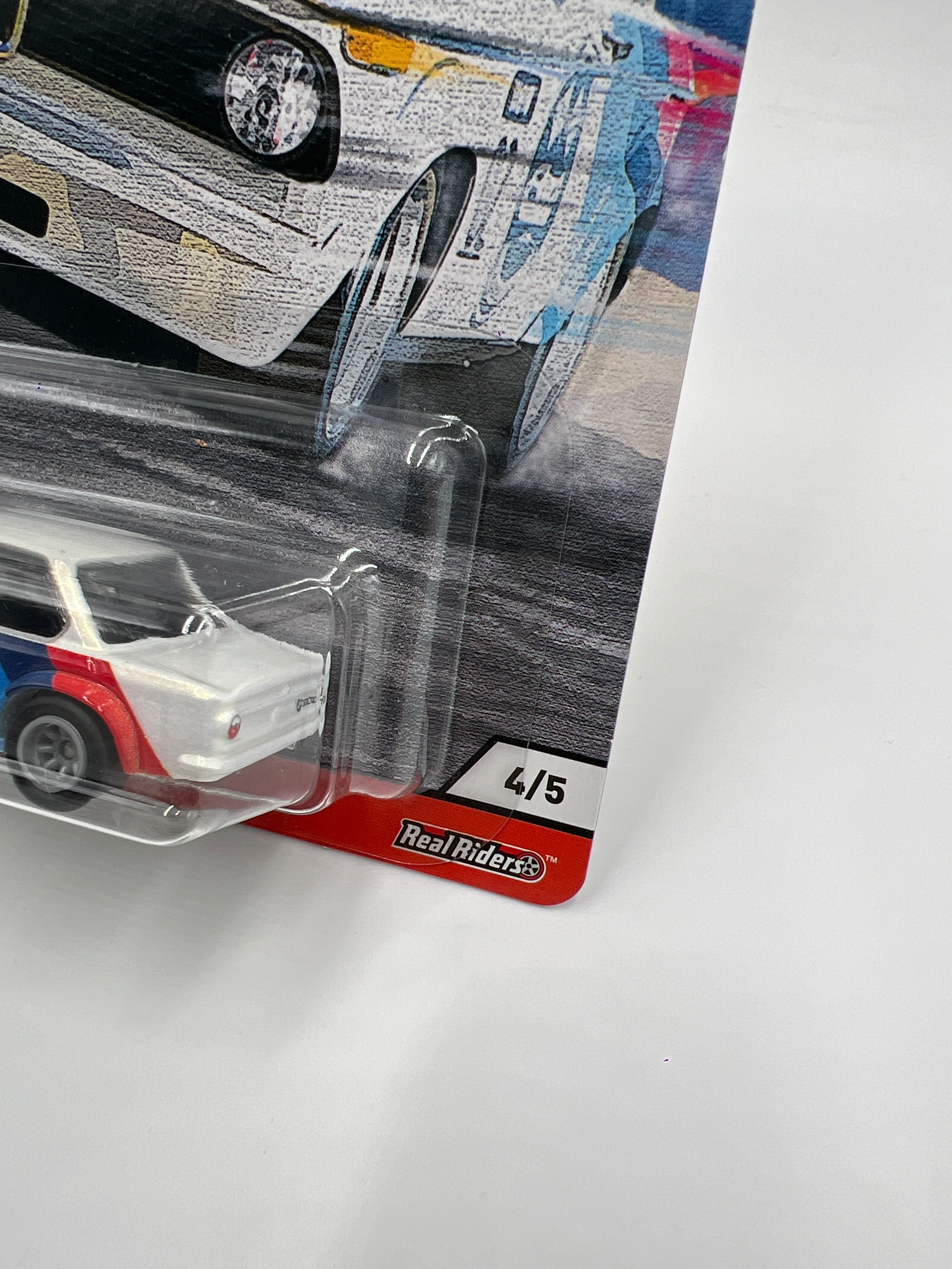 2020 Hot Wheels Car Culture Door Slammers #4 ERROR Backwards Facing BMW 2002 White W/Protector - Image 4