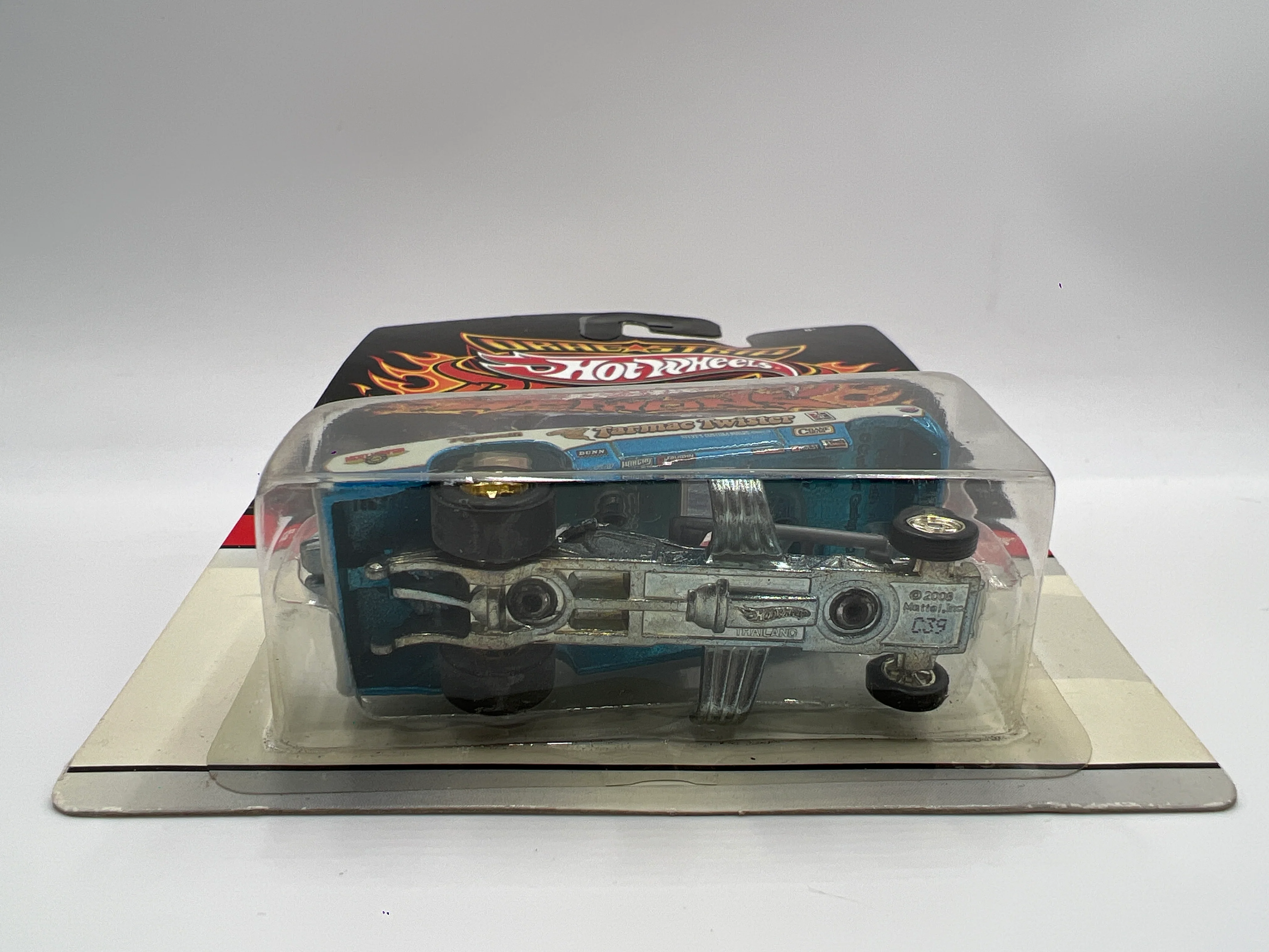 Hot Wheels Drag Strip Demons #12 70 Plymouth Duster F/C Tarmac Twister W/Protector - Image 5