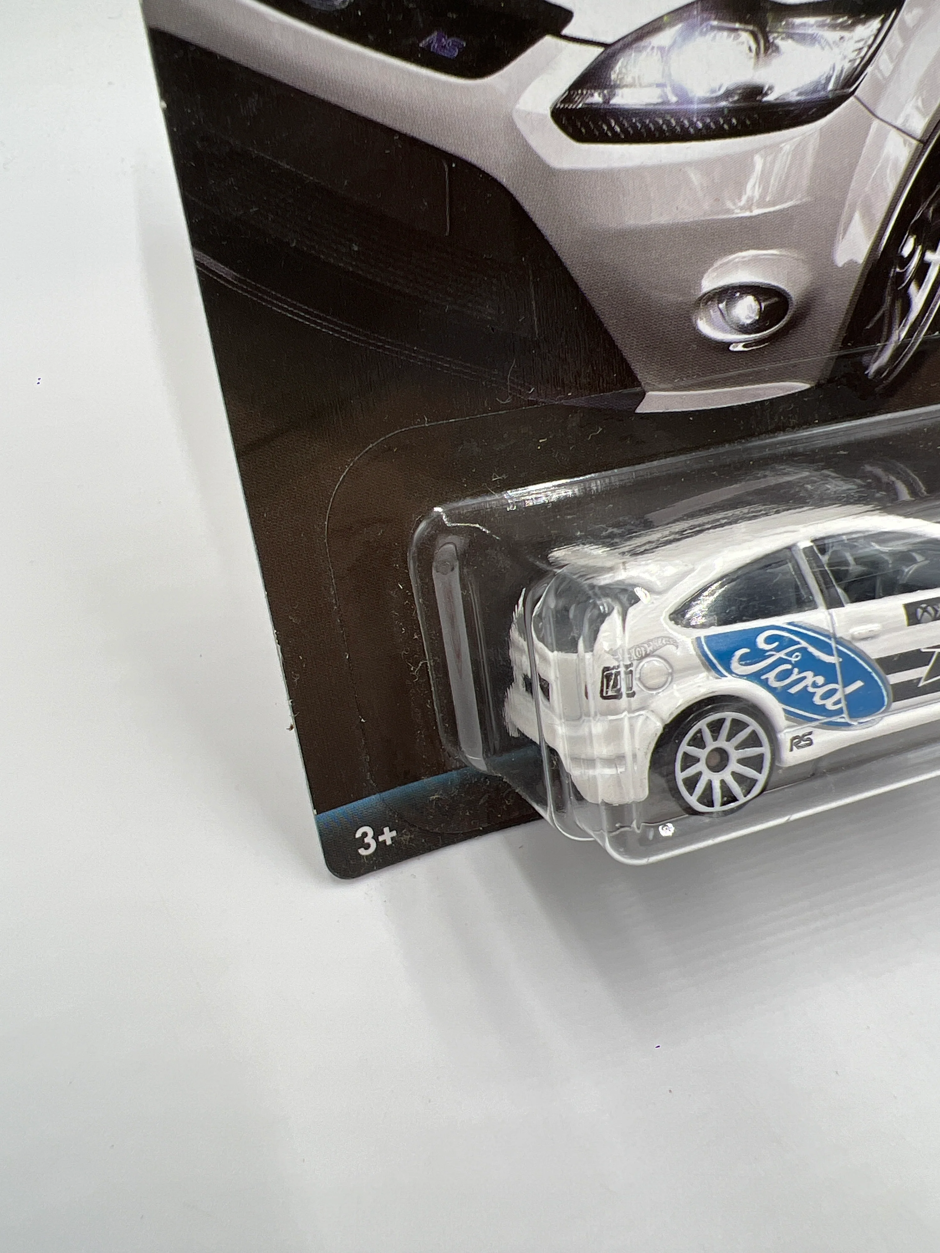Hot Wheels Forza Motorsport #1 09 Ford Focus RS White 154B - Image 4