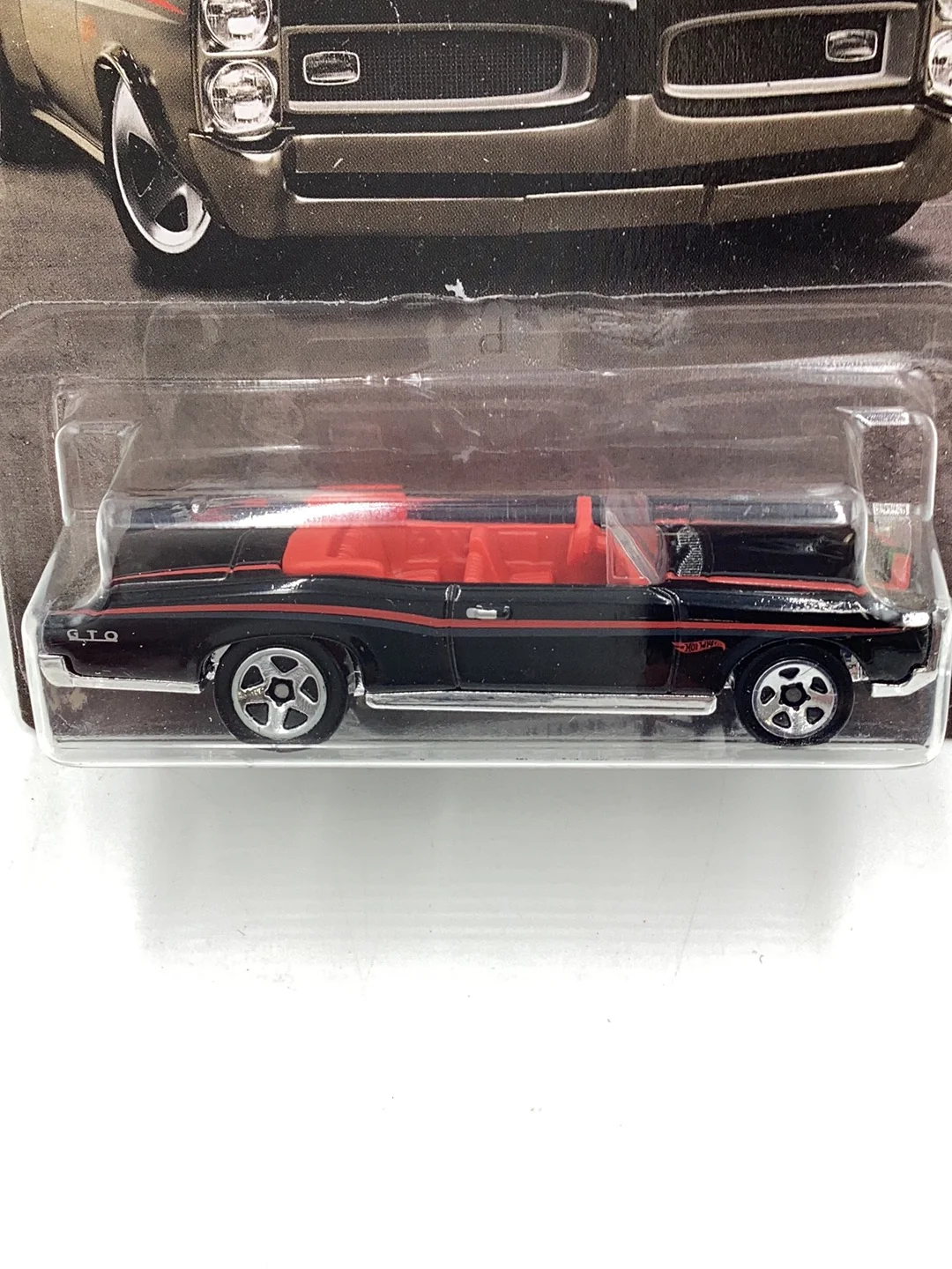 Hot Wheels Garage 1/10 67 Pontiac GTO 155C - Image 3