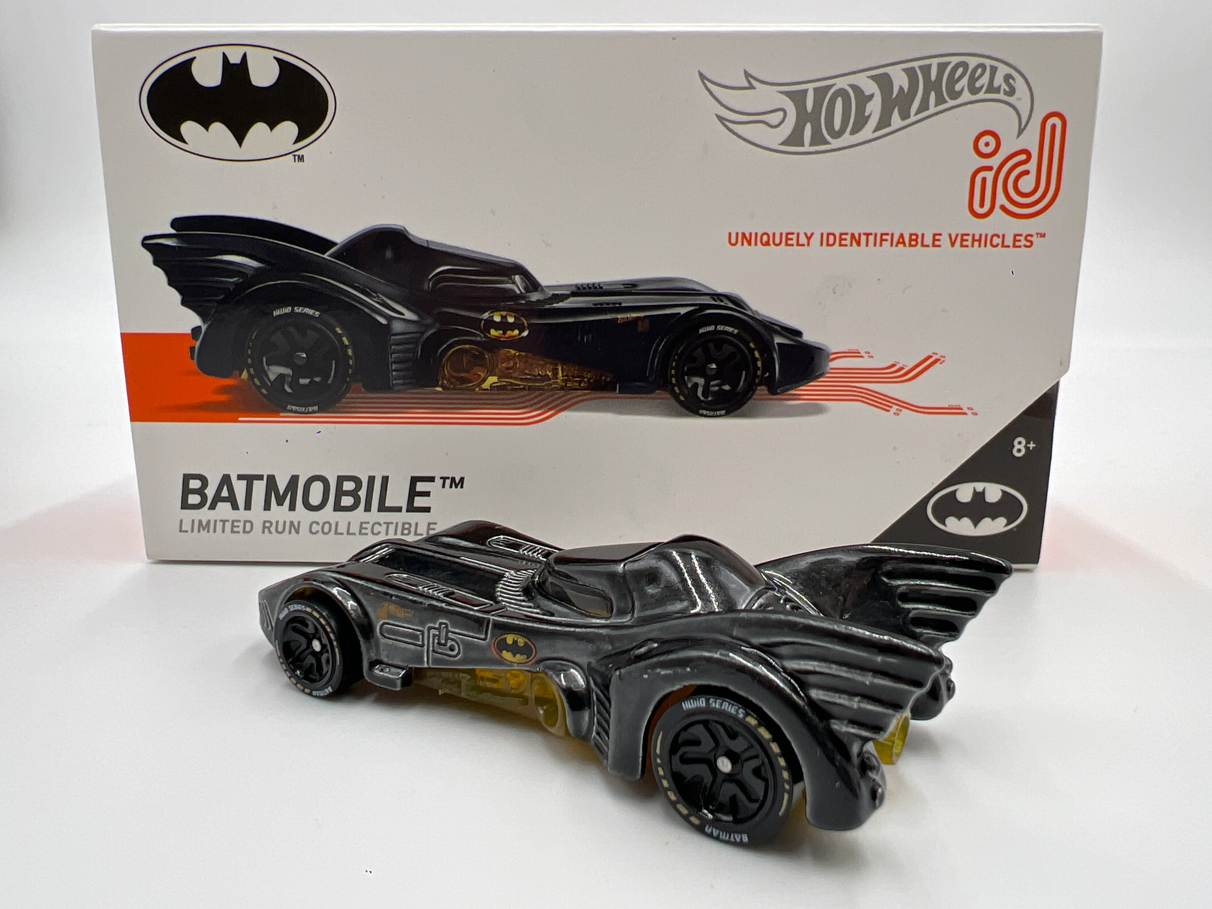 Hot Wheels iD Batman Series 1 #5 Batmobile Black Opened - Image 3