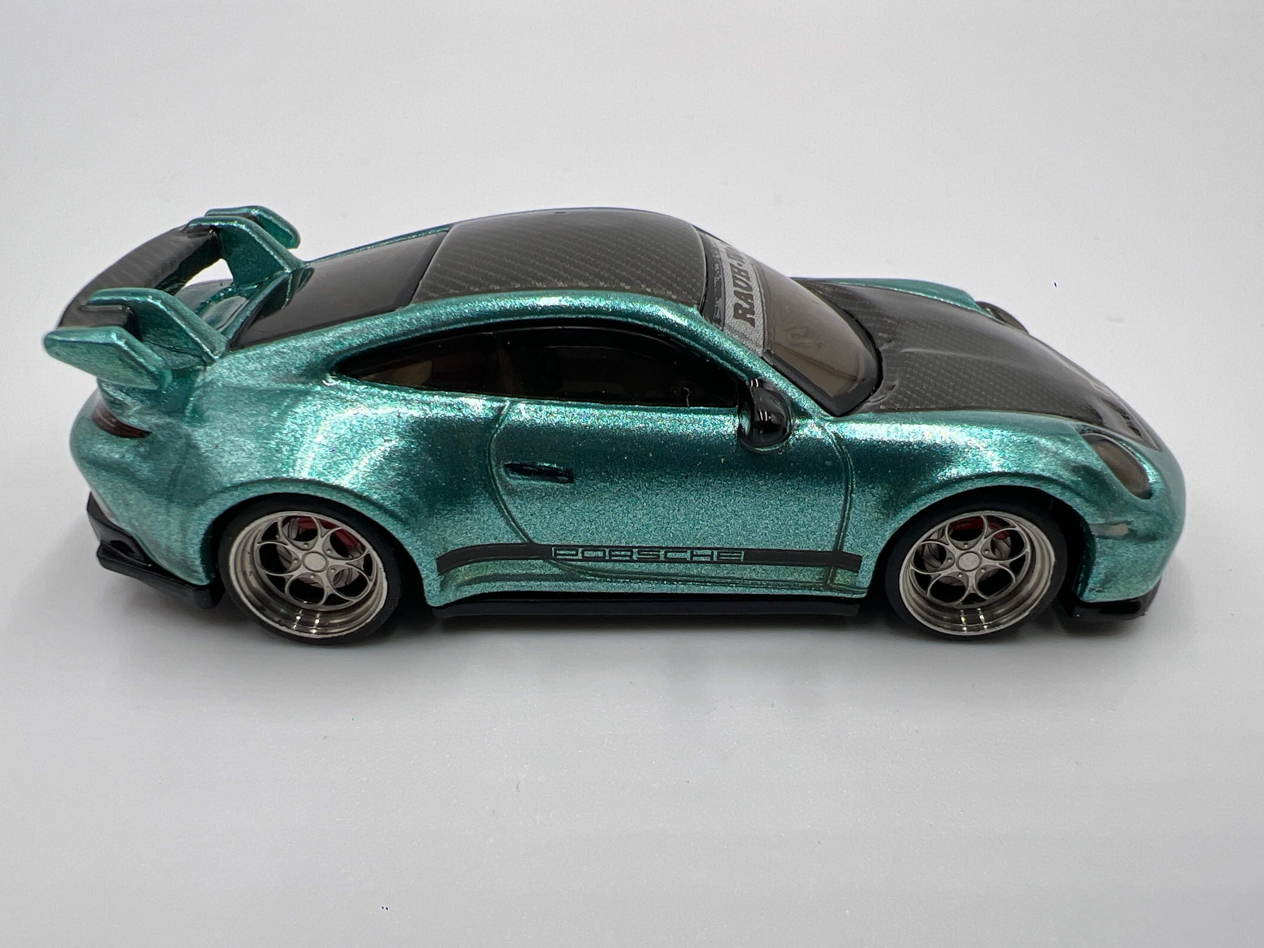 Hot Wheels Porsche 911 GT3 CUSTOM - Image 4