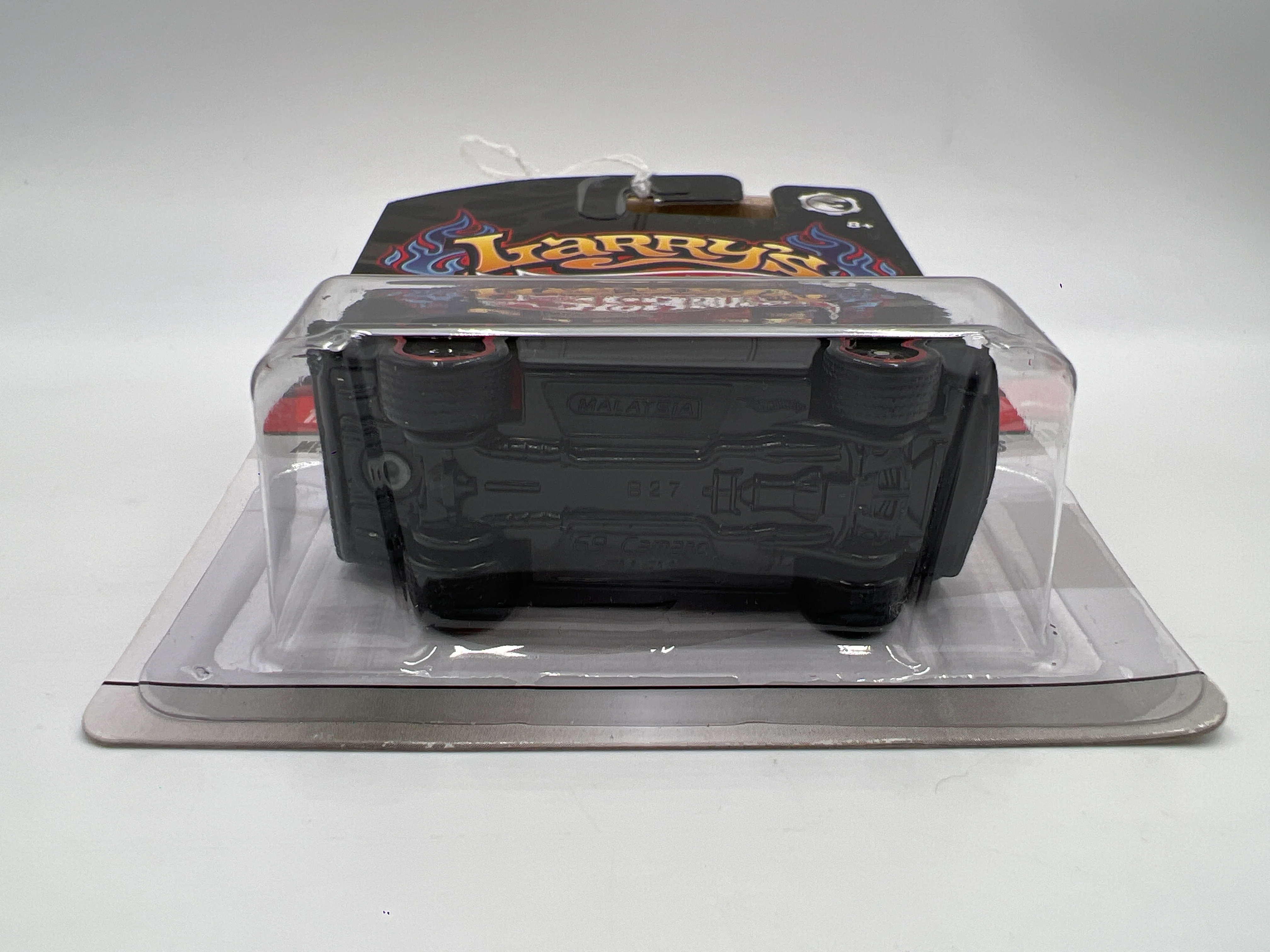 Hot Wheels Premium Larrys Garage #17 69 Camaro Black 245E - Image 6