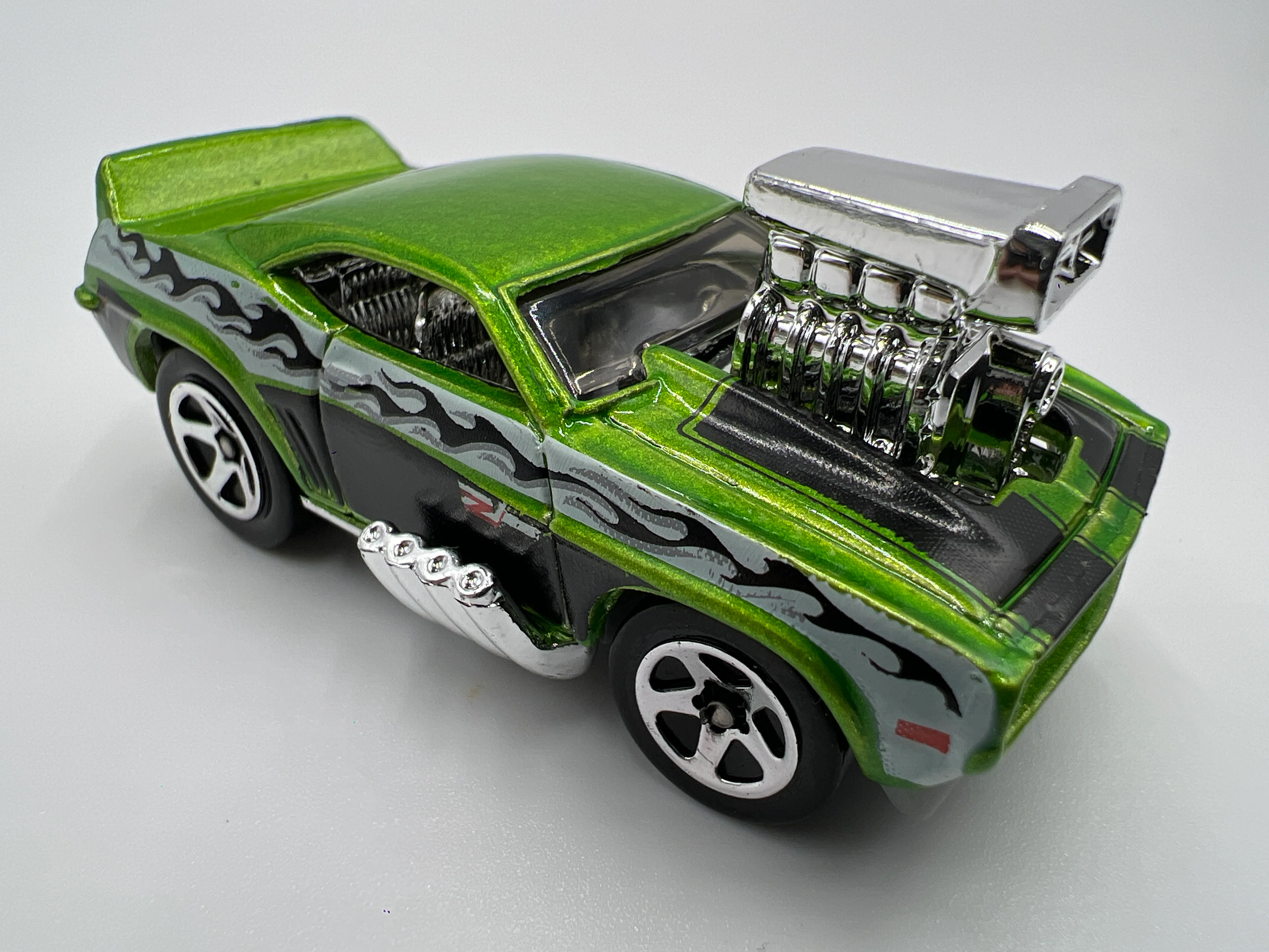 Hot Wheels Loose Lot of 8 Tooned 69 Camaro Z28 W/Exclusives! EE9 - Image 6
