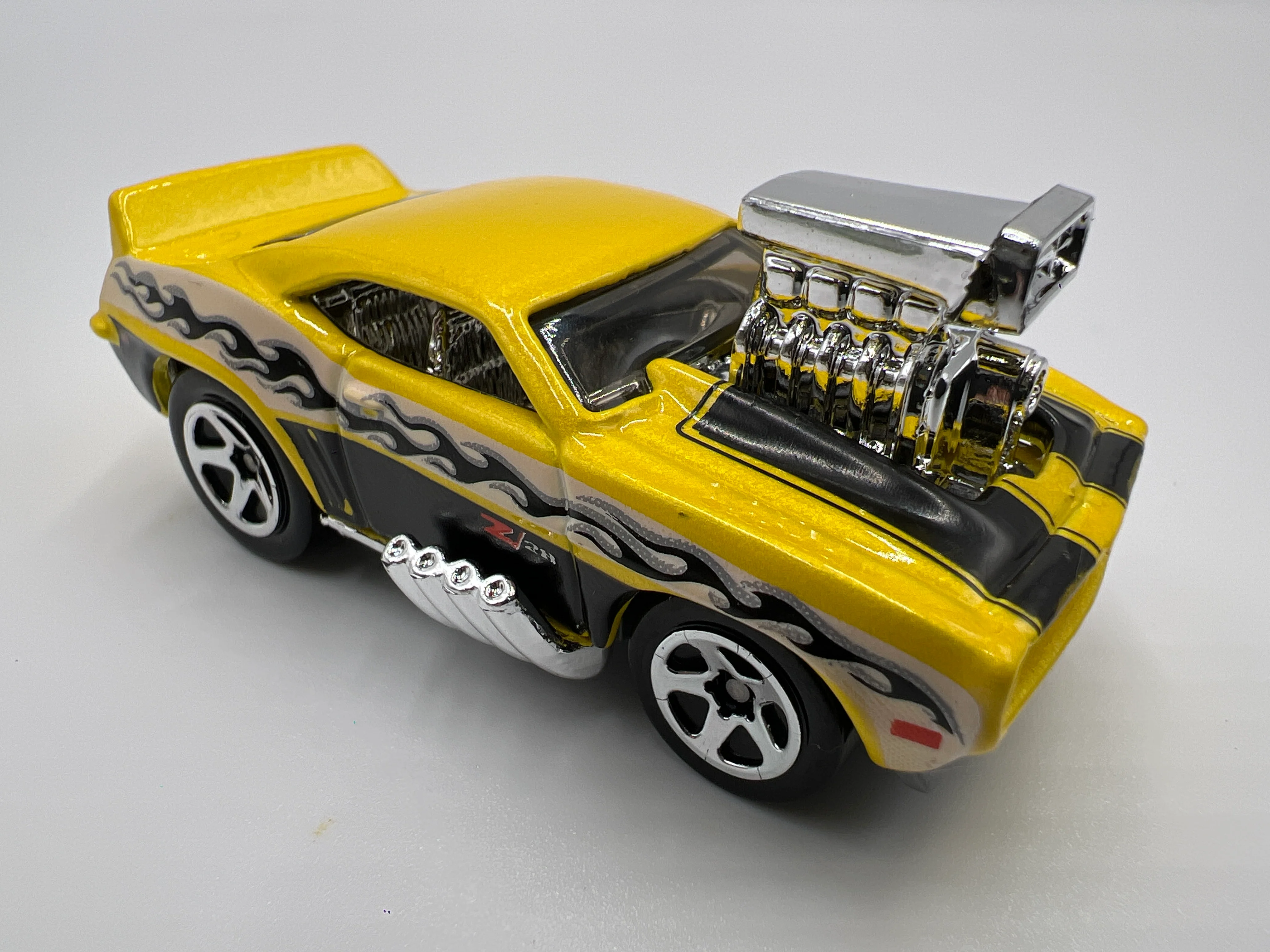 Hot Wheels Loose Lot of 8 Tooned 69 Camaro Z28 W/Exclusives! EE9 - Image 7