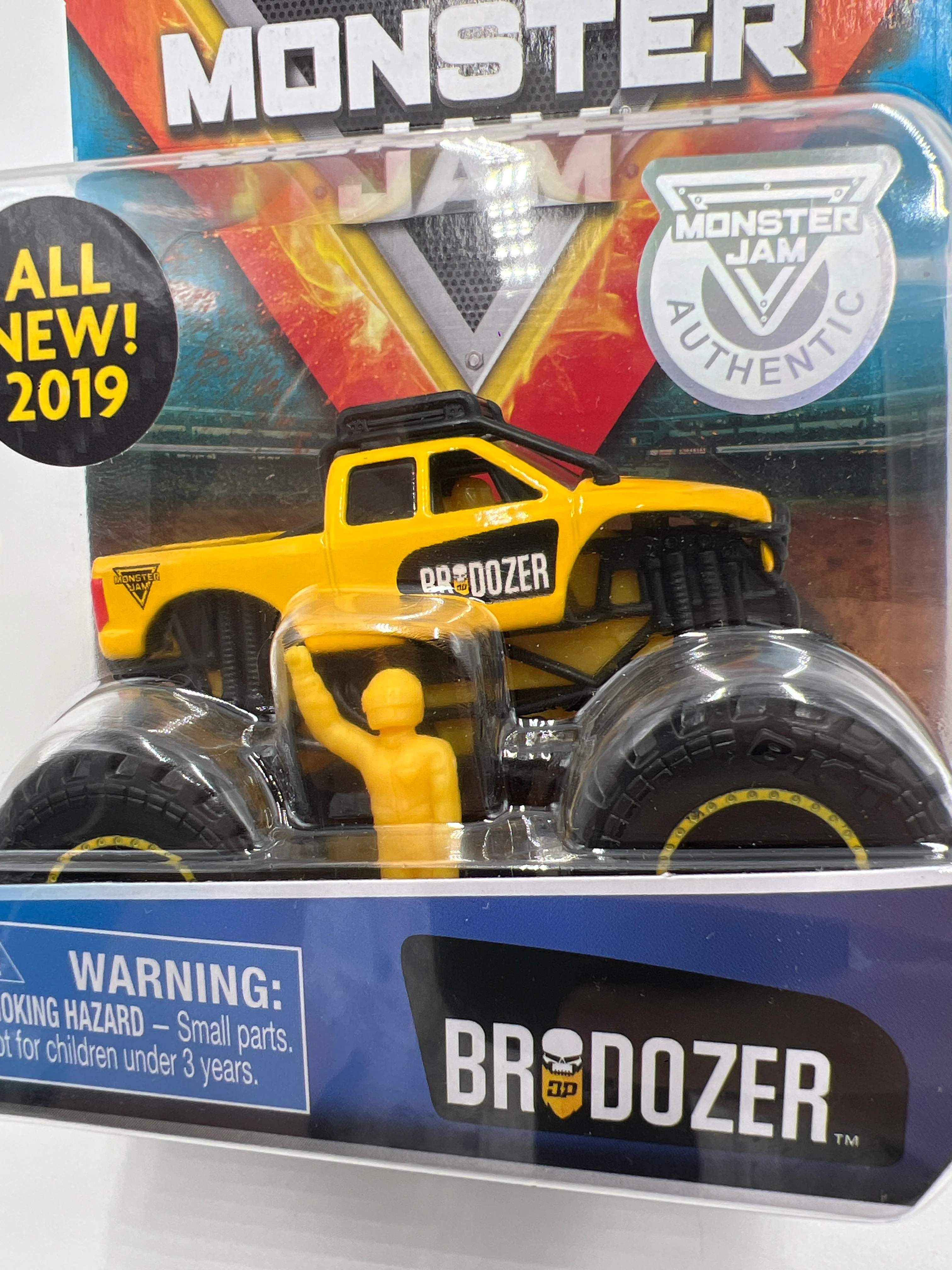 2019 Monster Jam Brodozer W/Protector - Image 3