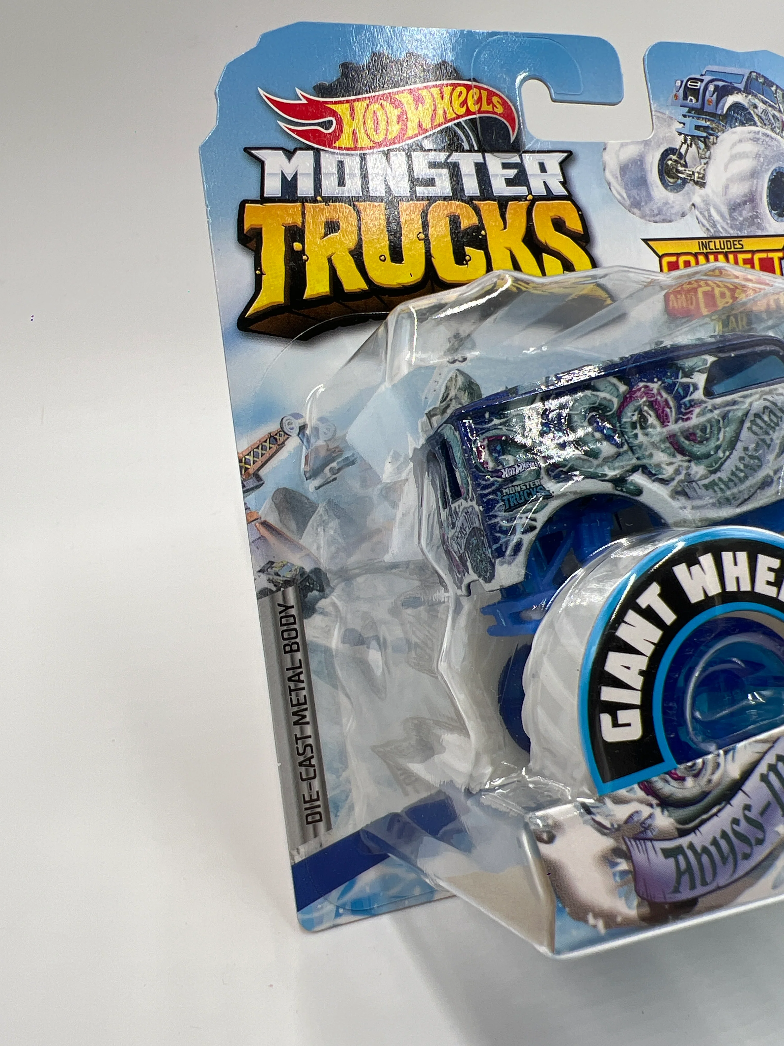 Hot Wheels Monster Trucks Blizzard Bashers Abyss-Mal W/Protector - Image 5
