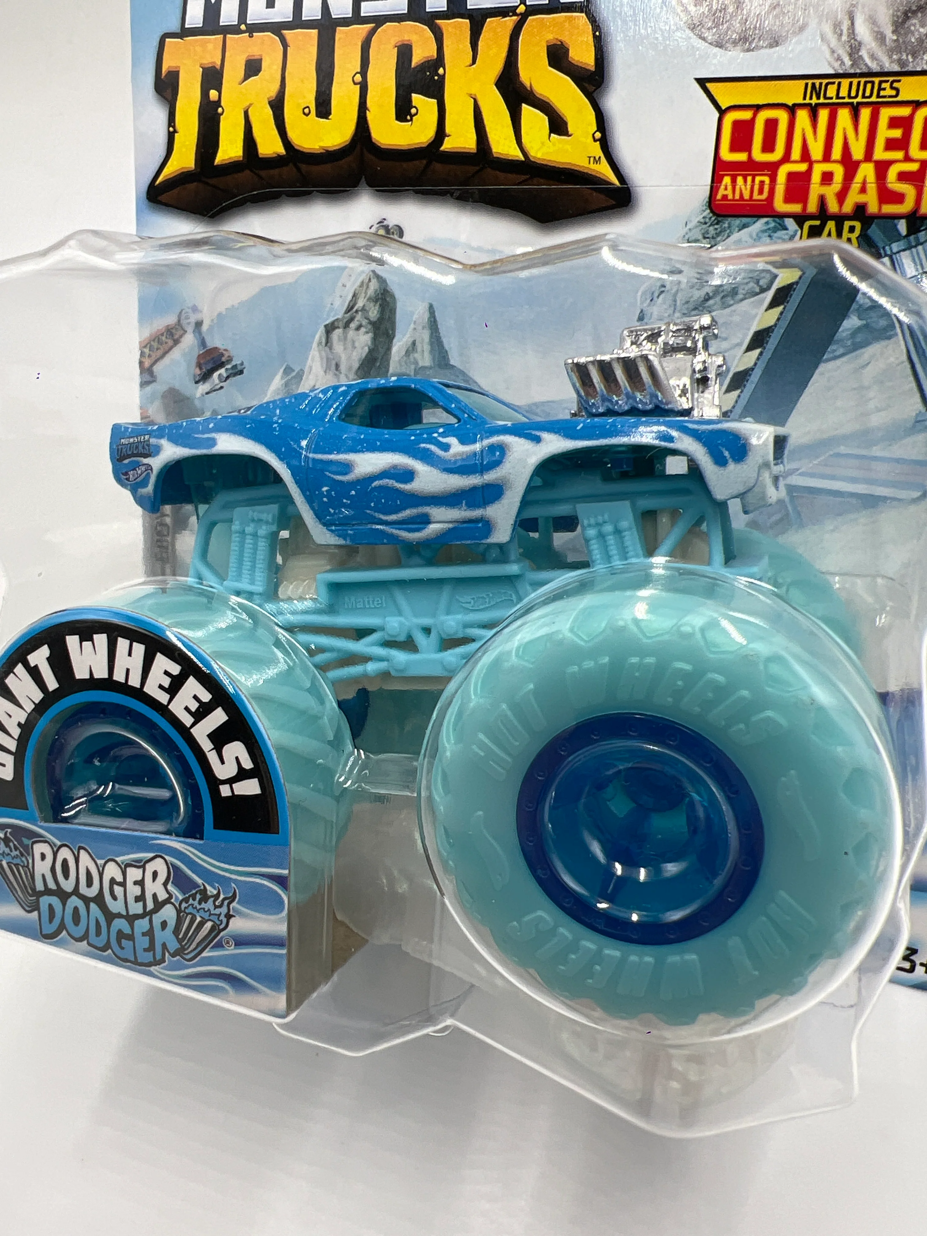 Hot Wheels Monster Trucks Blizzard Bashers Rodger Dodger W/Protector VHTF - Image 3
