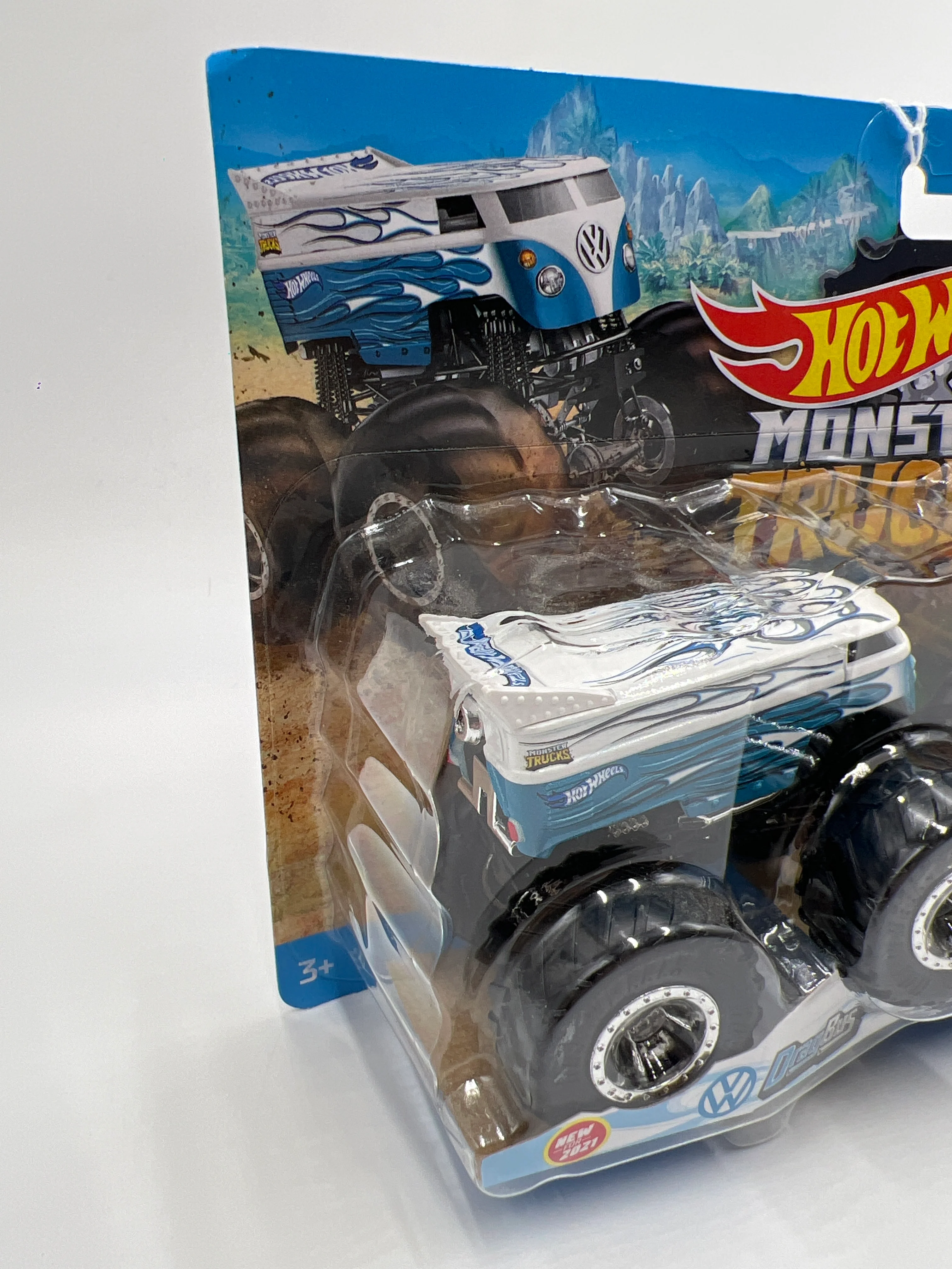 Hot Wheels Monster Trucks Demolition Doubles VW Drag Bus Vs Volkswagen Beetle 136G - Image 3