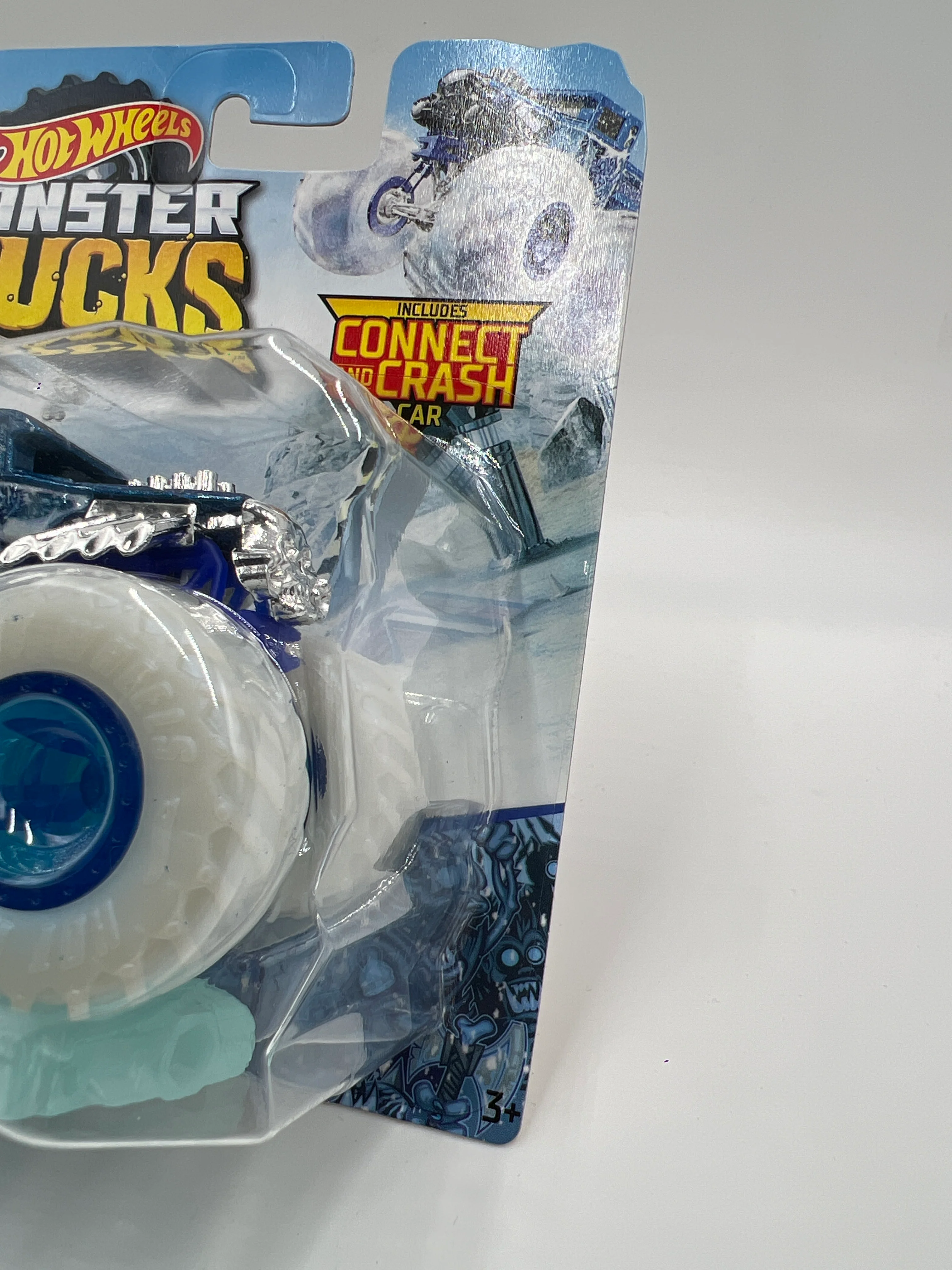 Hot Wheels Monster Trucks Blizzard Bashers Bone Shaker W/Protector - Image 4