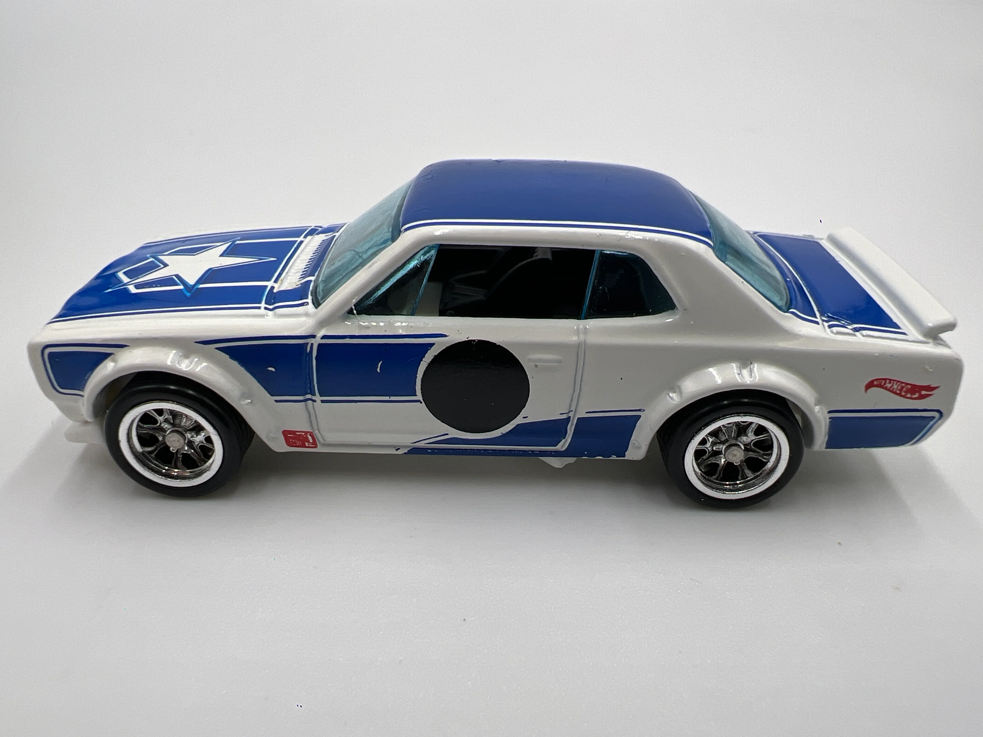 Hot Wheels Nissan Skyline H/T 2000GT-X White CUSTOM - Image 5