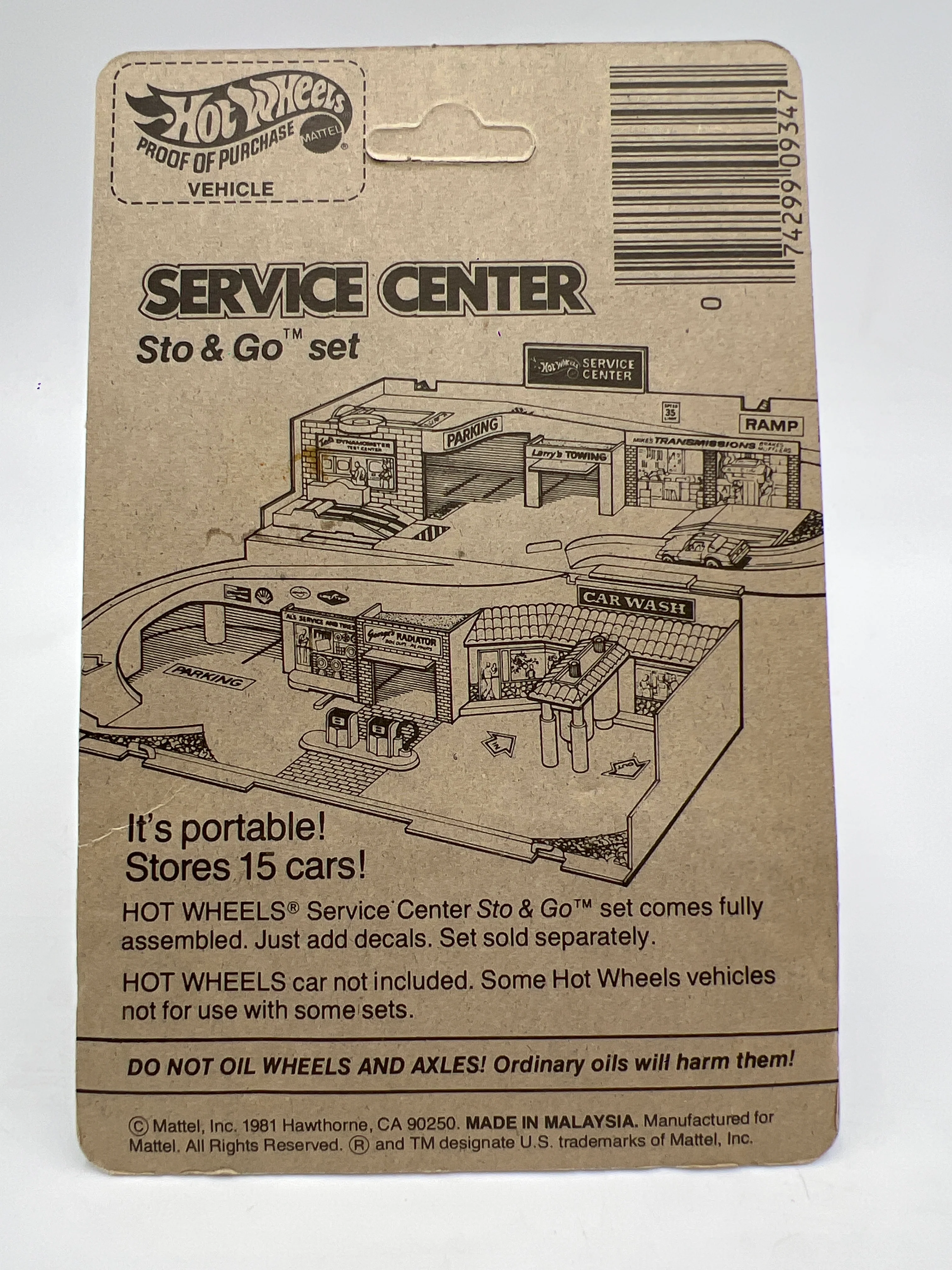 Hot Wheels Original 1981 #1130 Tricer X8 Red Unpunched New Paint Style Card W/Protector - Image 6