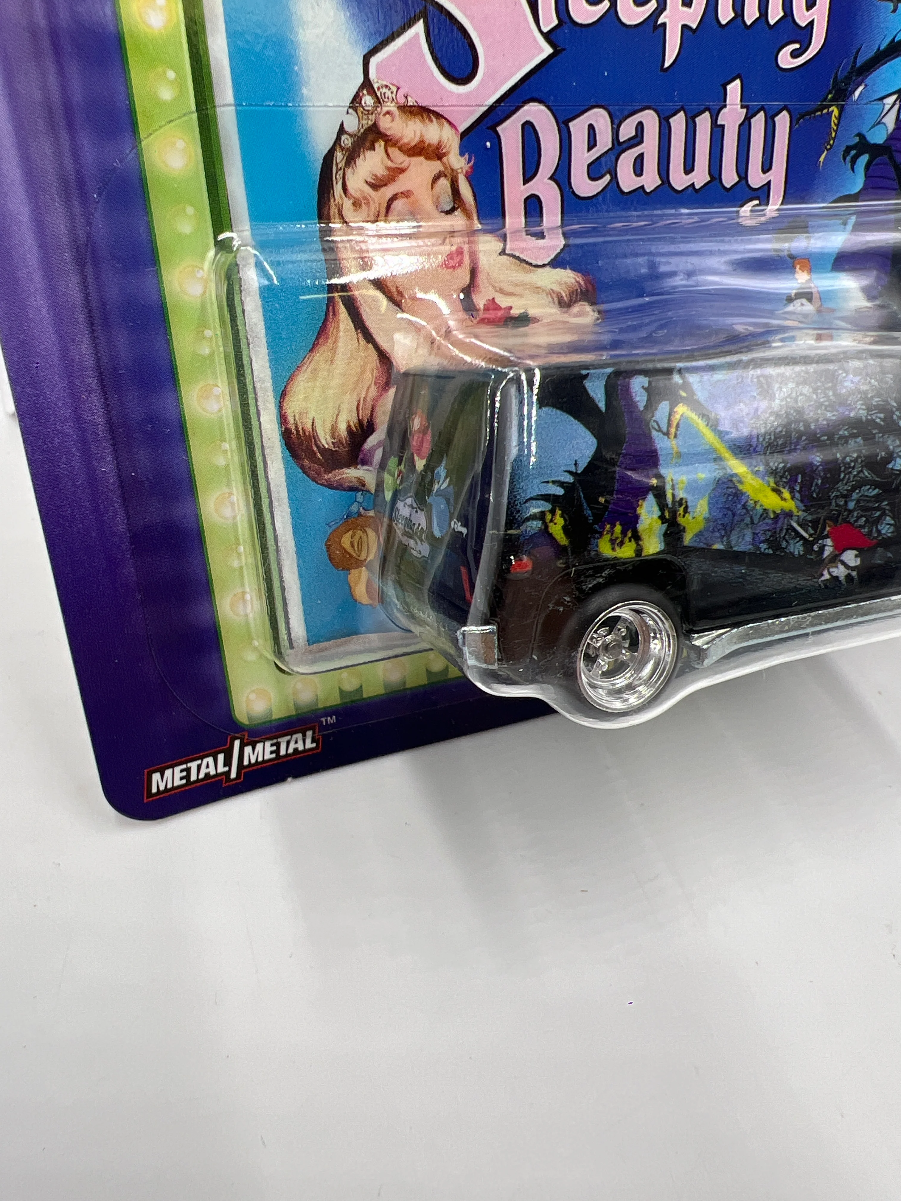 2022 Hot Wheels Pop Culture Disney Super Van #4 Black 254G - Image 5