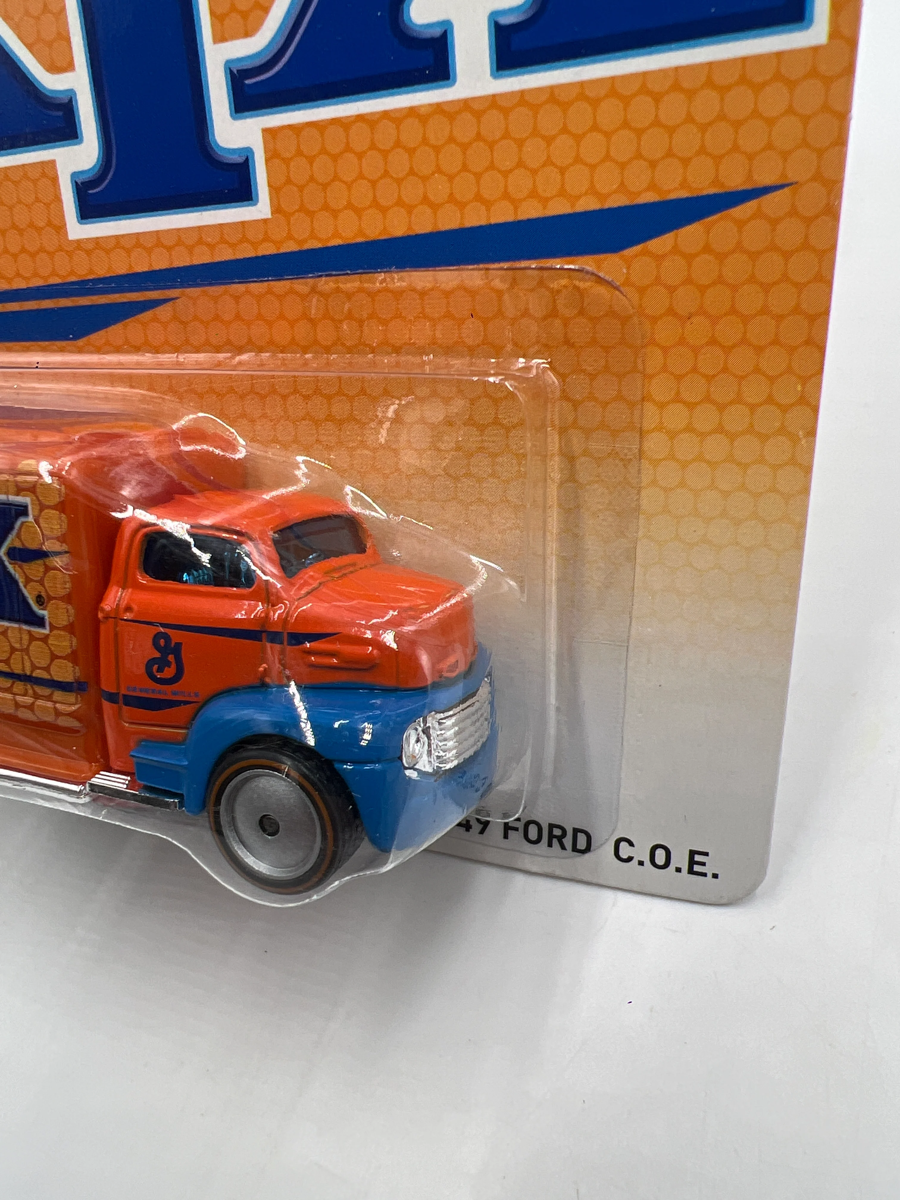 Hot Wheels Pop Culture General Mills Kix 49 Ford C.O.E 265G - Image 4