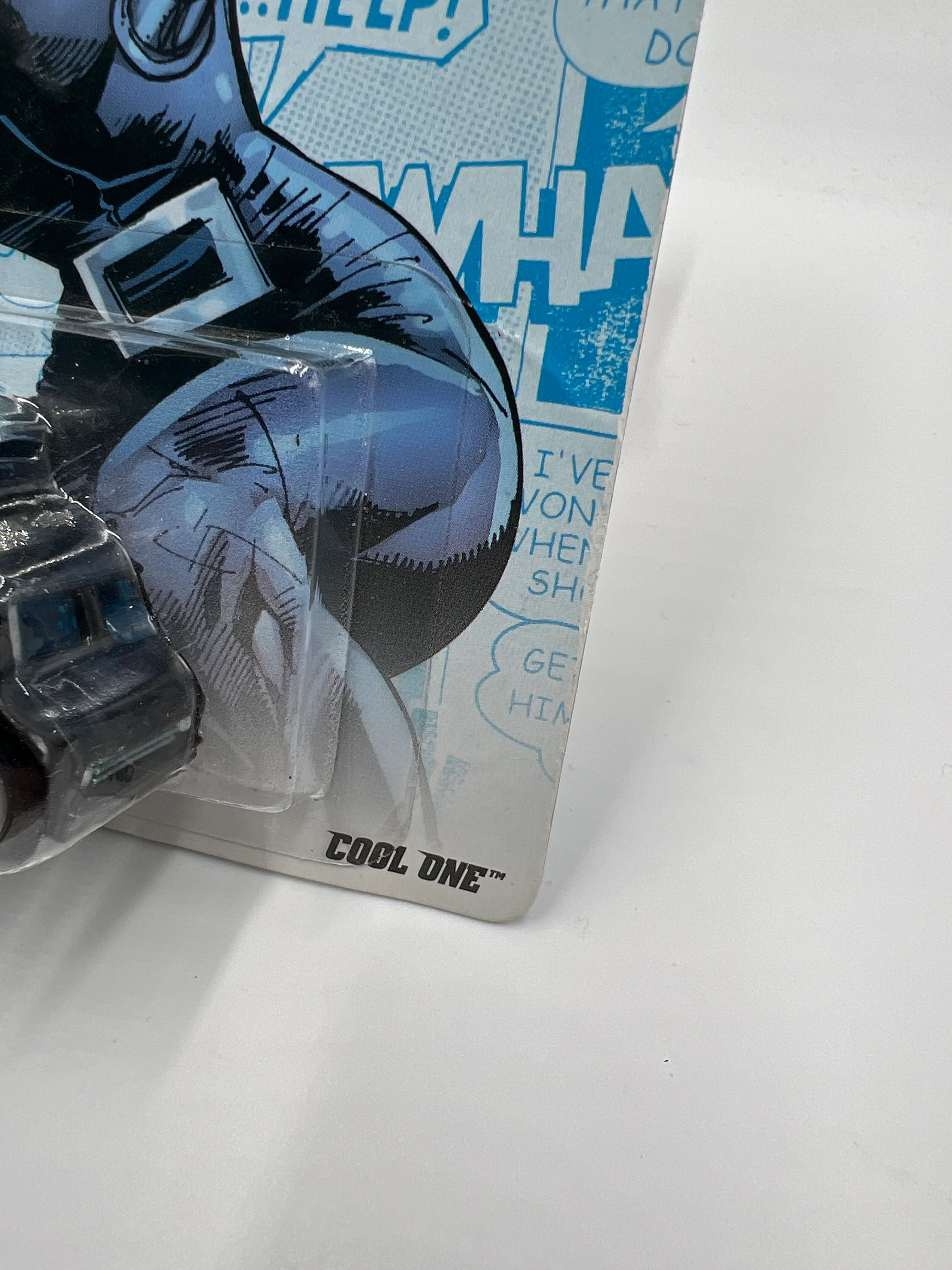 Hot Wheels Pop Culture Premium DC Comics Catwoman Cool One (Bad Card) 268G - Image 4