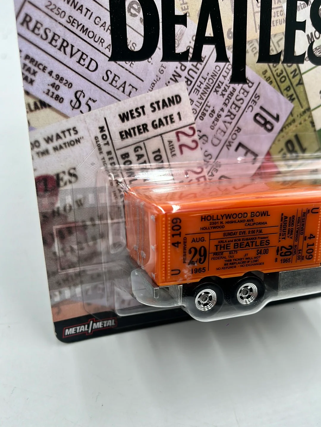 Hot Wheels 2024 Pop Culture The Beatles Hiway Hauler 271F - Image 5