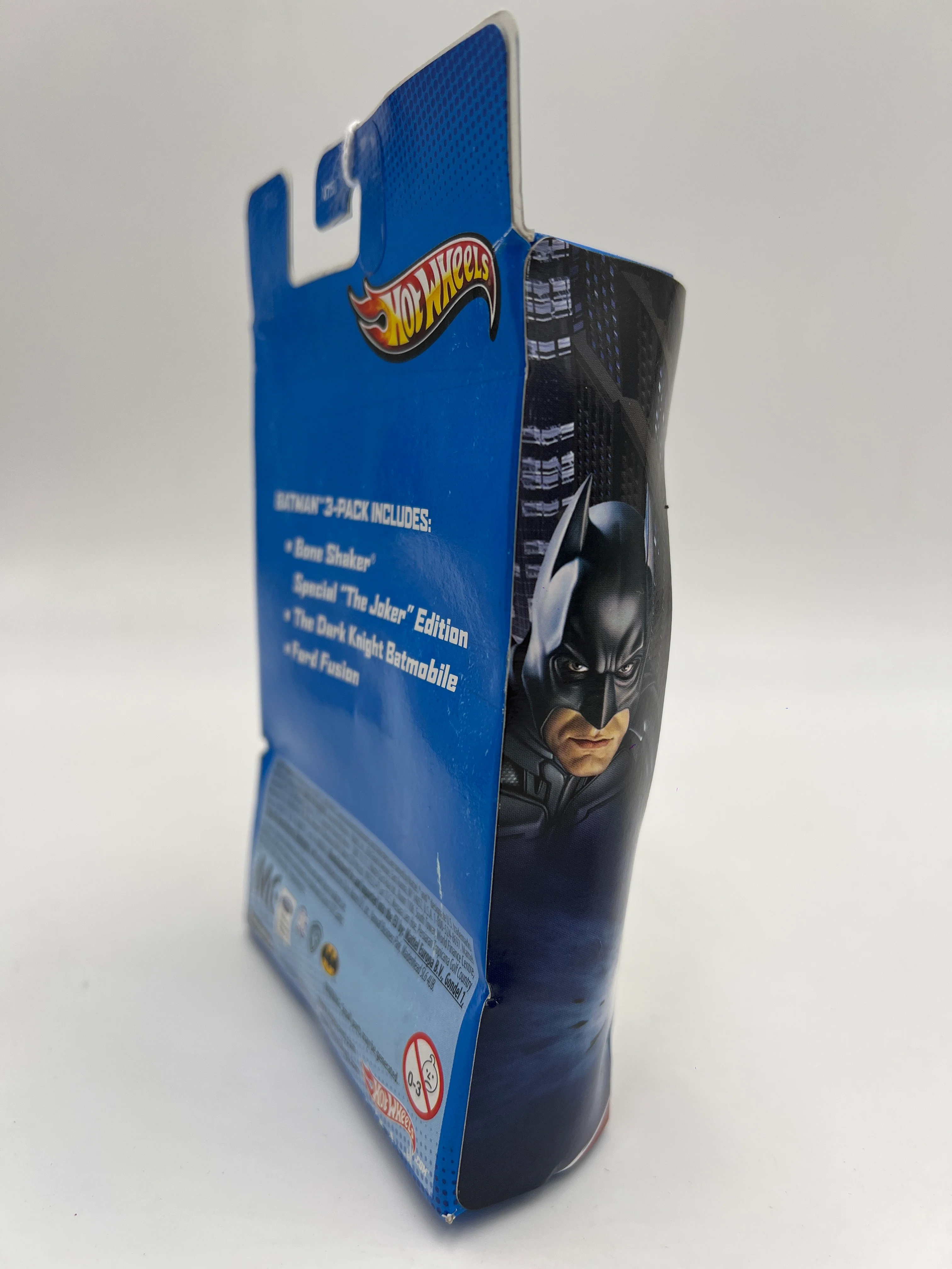 Hot Wheels 3 Pack Batman The Dark Knight Bone Shaker/Ford Fusion/Batmobile Card Not Perfect SR - Image 3