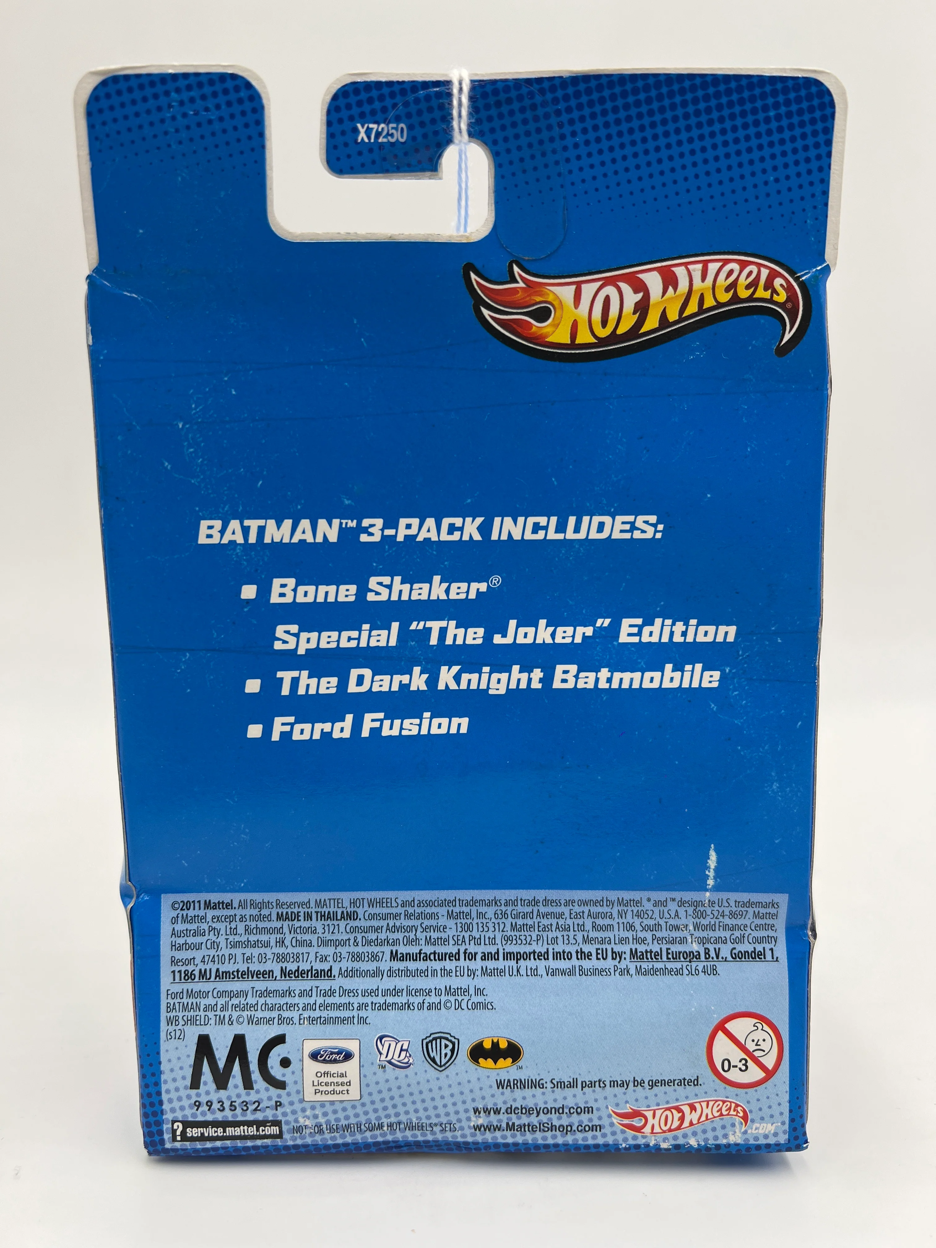 Hot Wheels 3 Pack Batman The Dark Knight Bone Shaker/Ford Fusion/Batmobile Card Not Perfect SR - Image 4